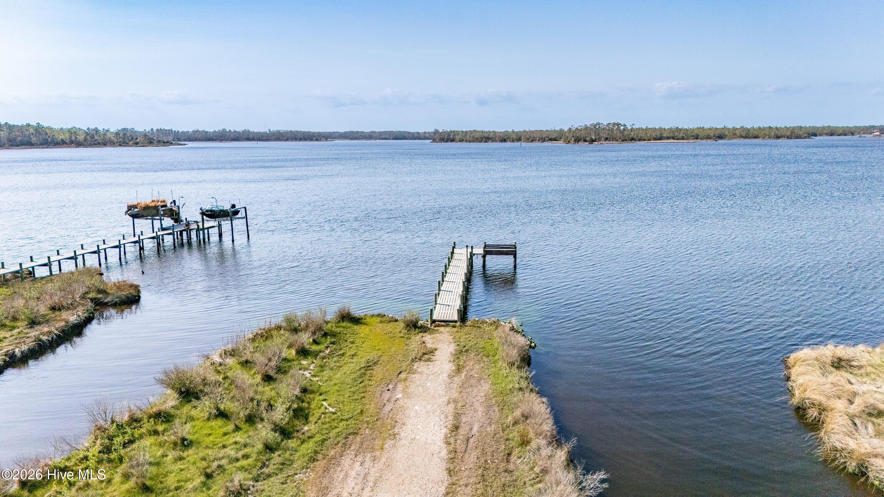 678 Weaver Camp Road,Merritt
