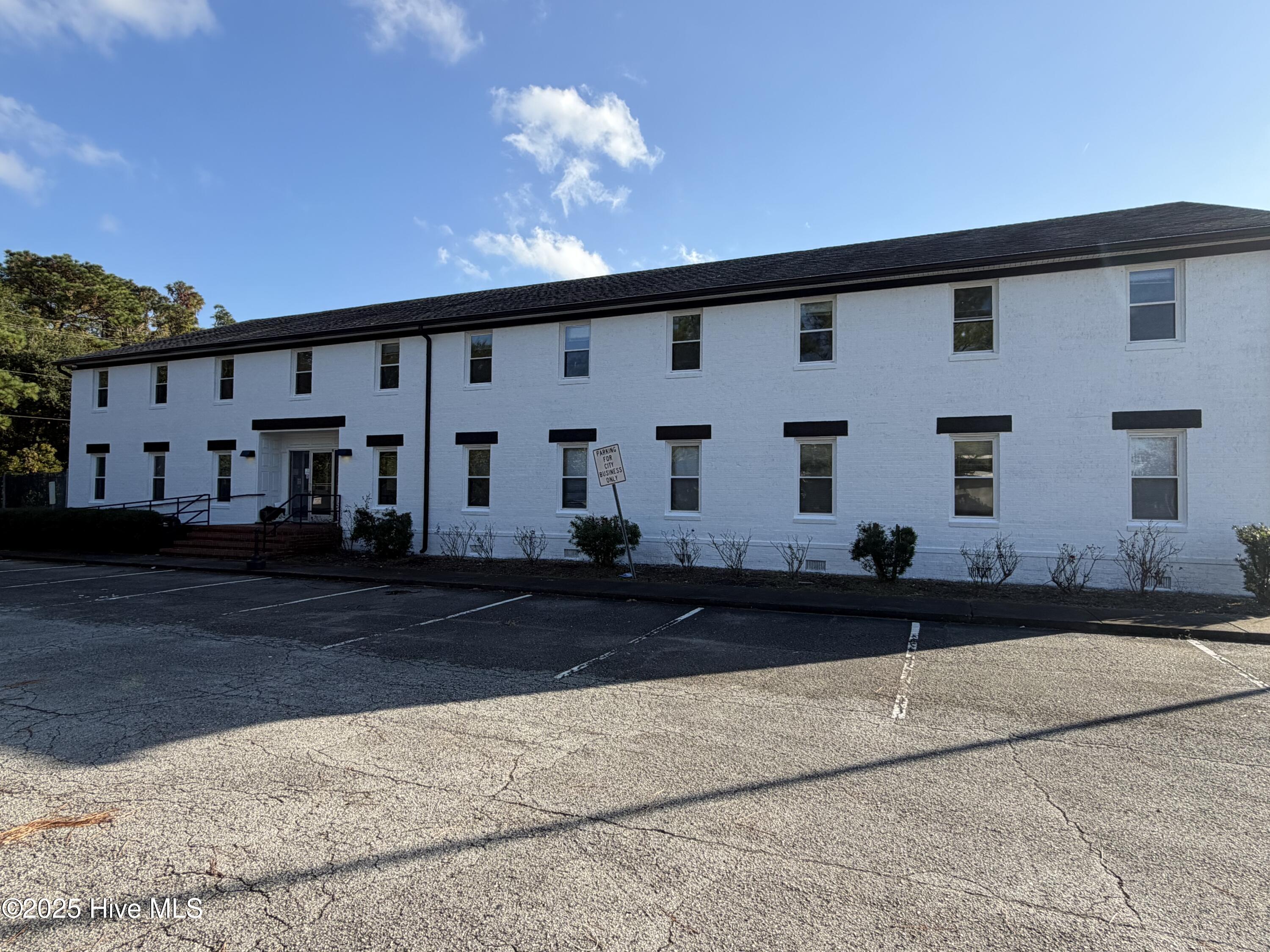 2451 College Road Road, Wilmington, NC, 28412