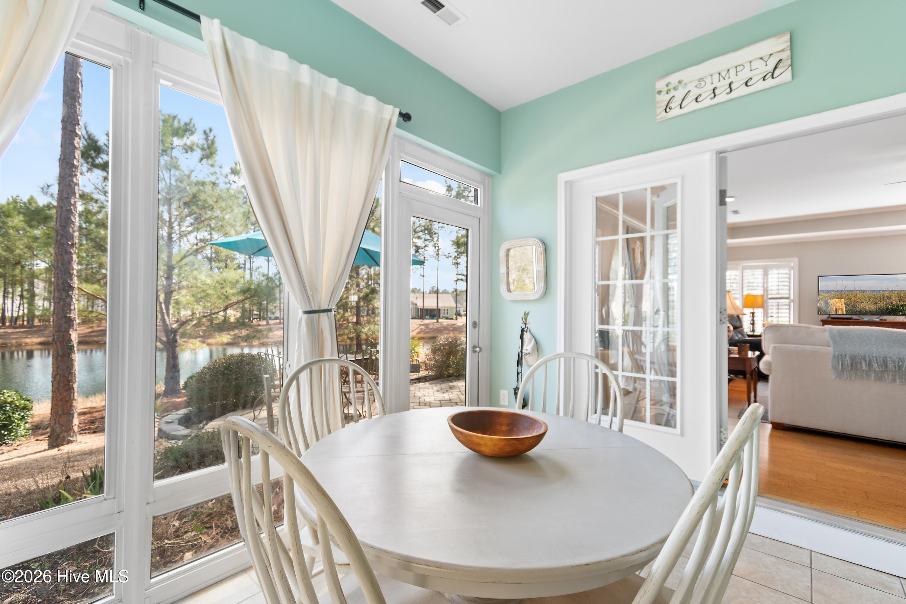 100555309 | Photo 18