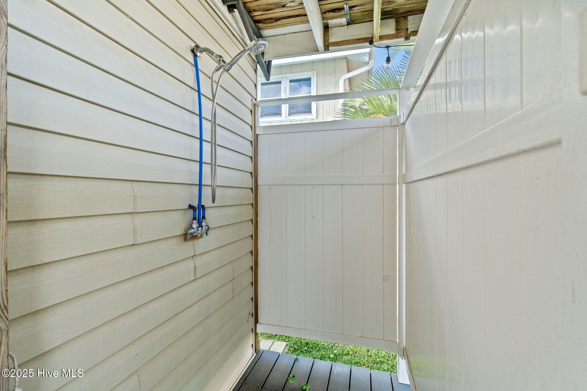 Outdoor shower