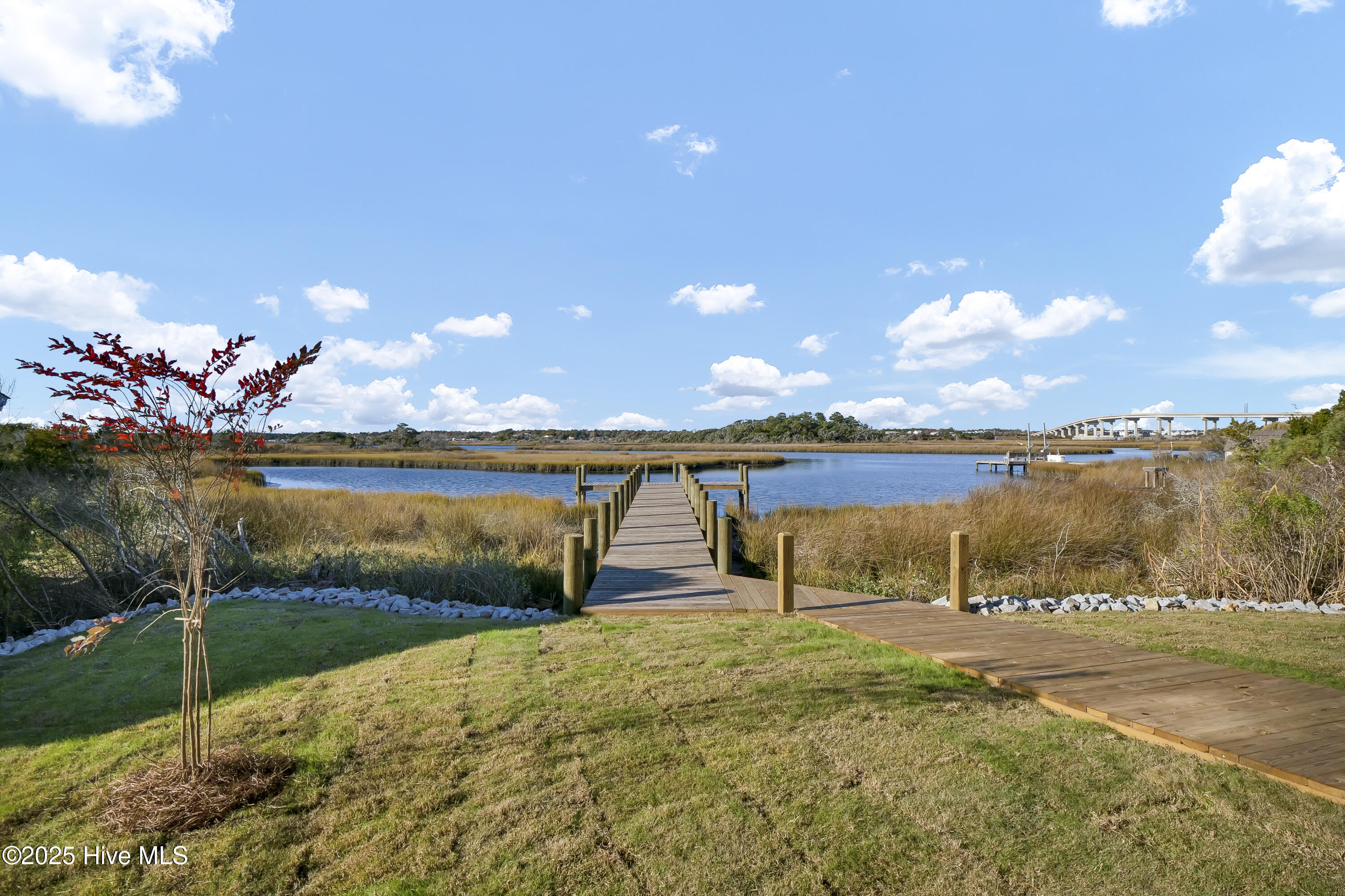 100542555 | Photo 67