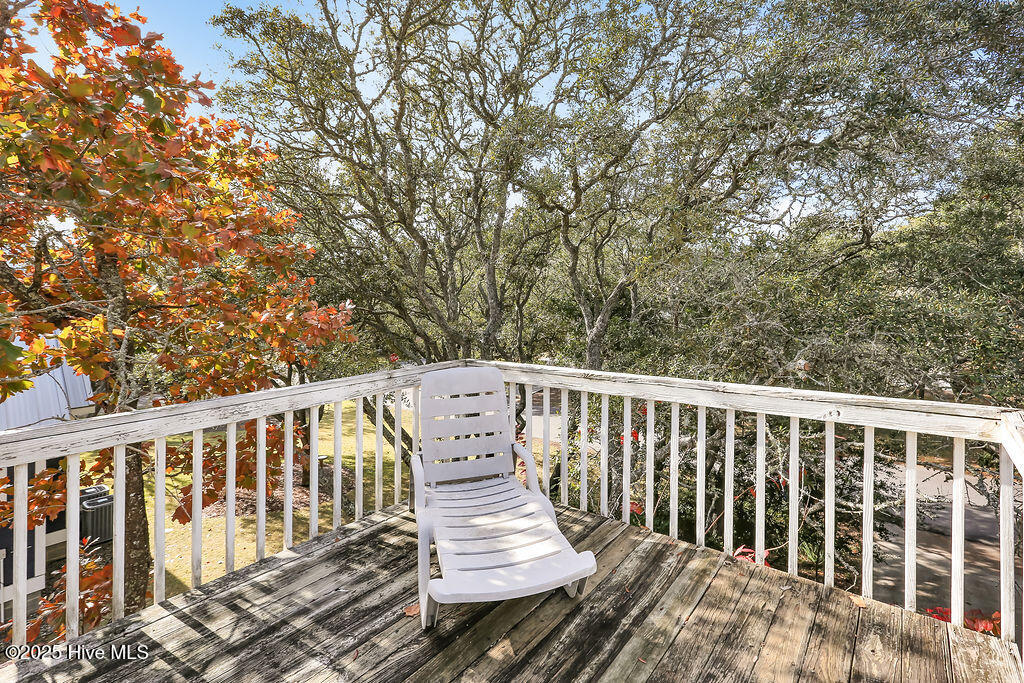 100543707 | Photo 31