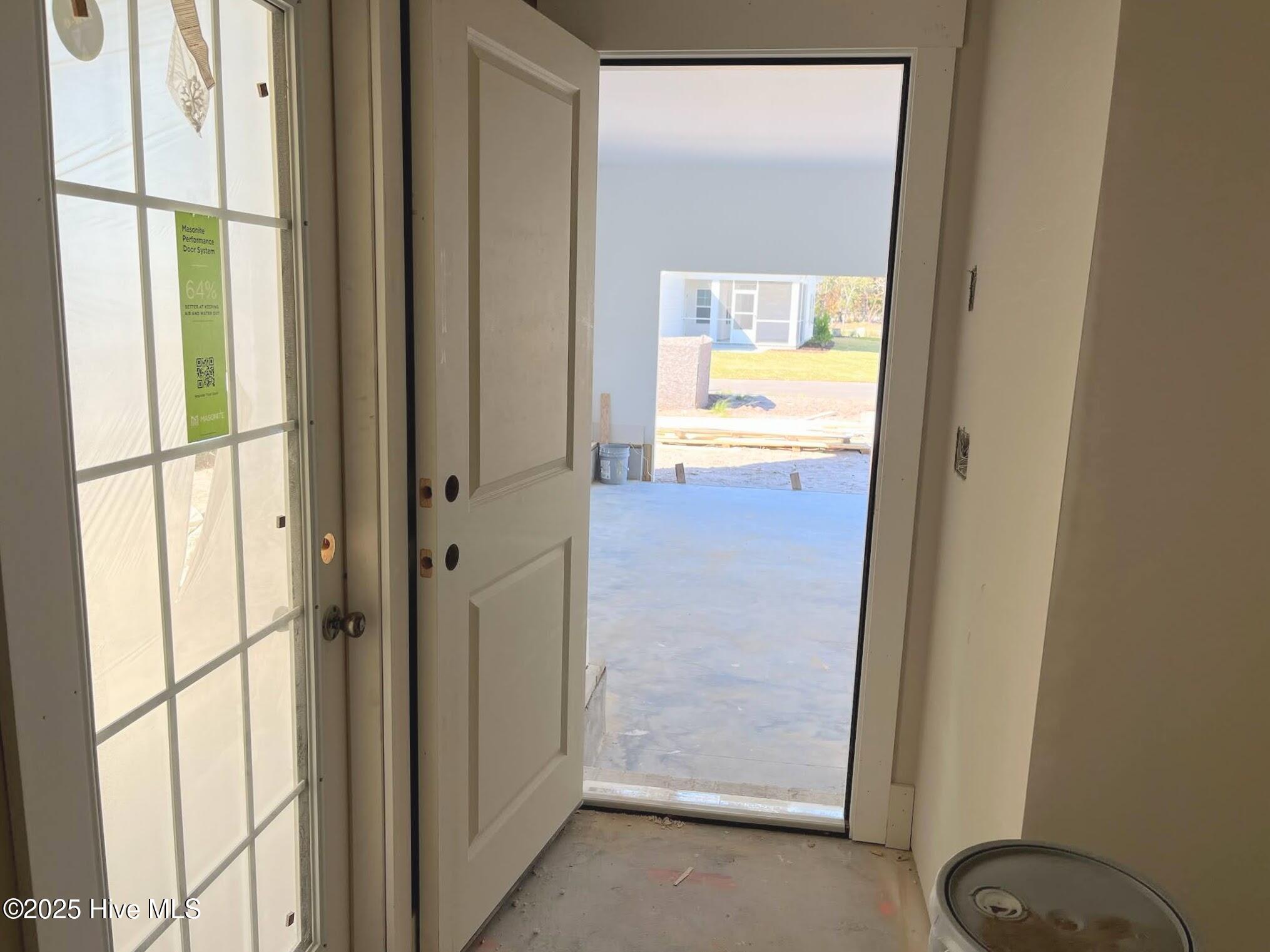 100538492 | Photo 11