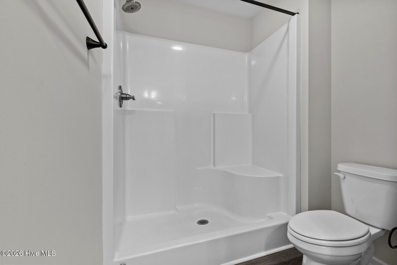 100542191 | Photo 26