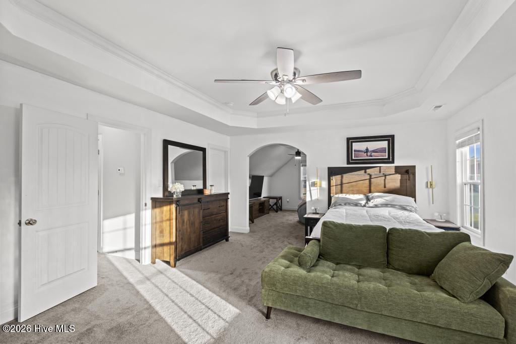 100565608 | Photo 36