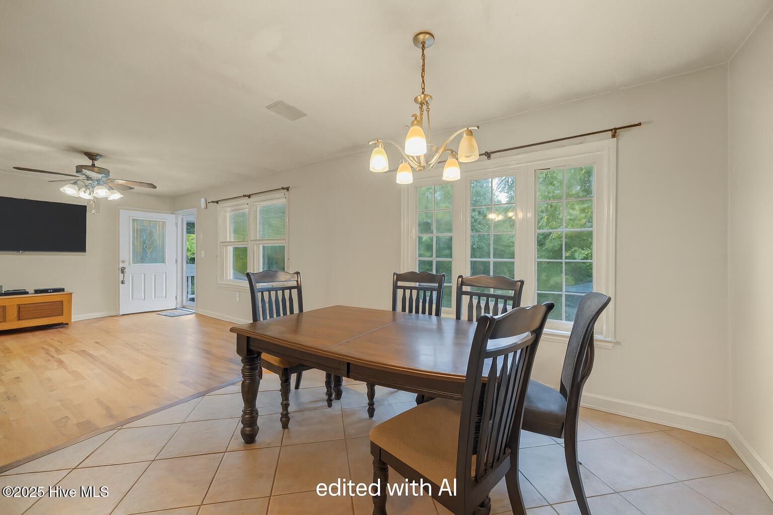 100566802 | Photo 28