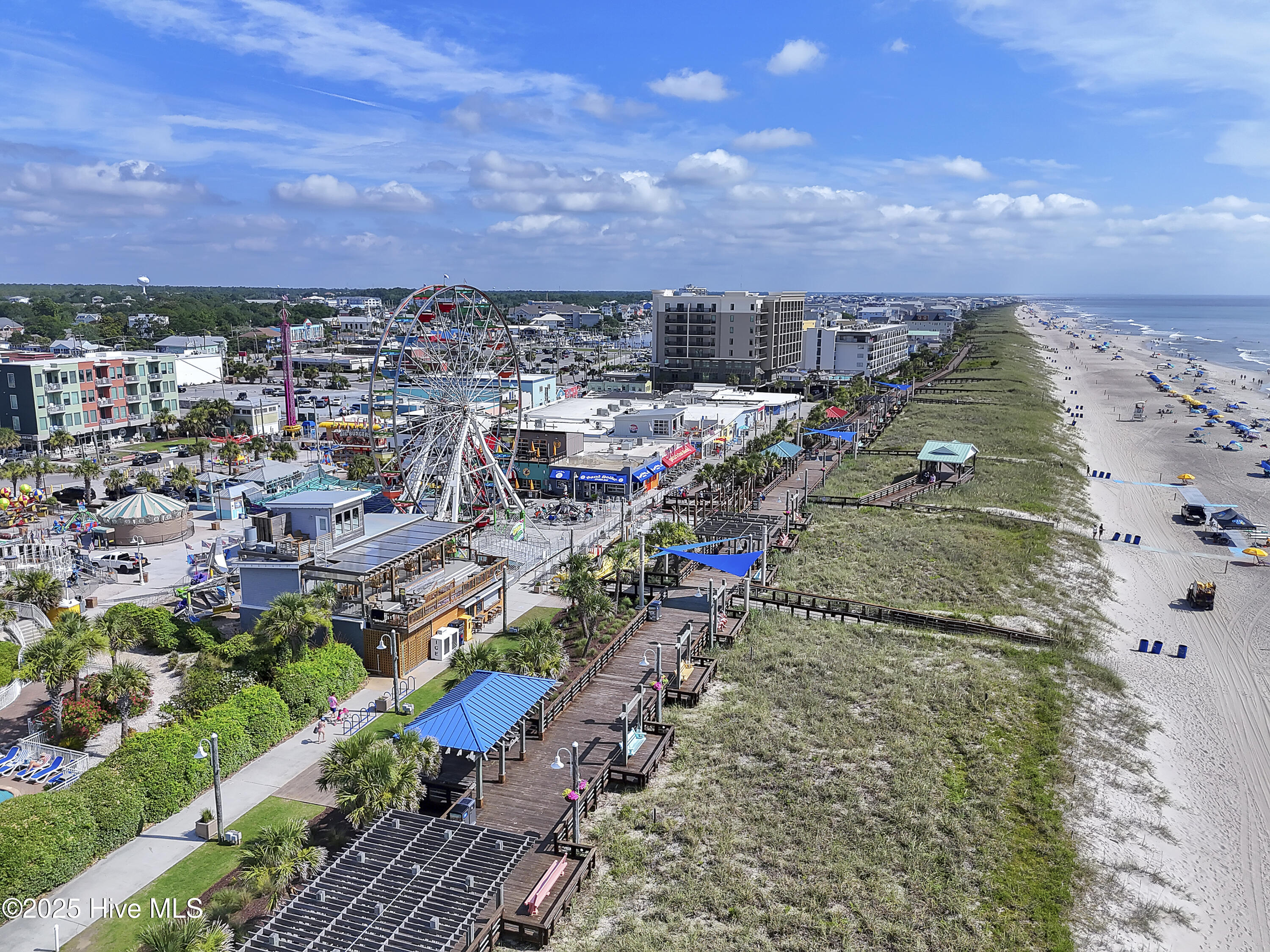 100529504 | Photo 42