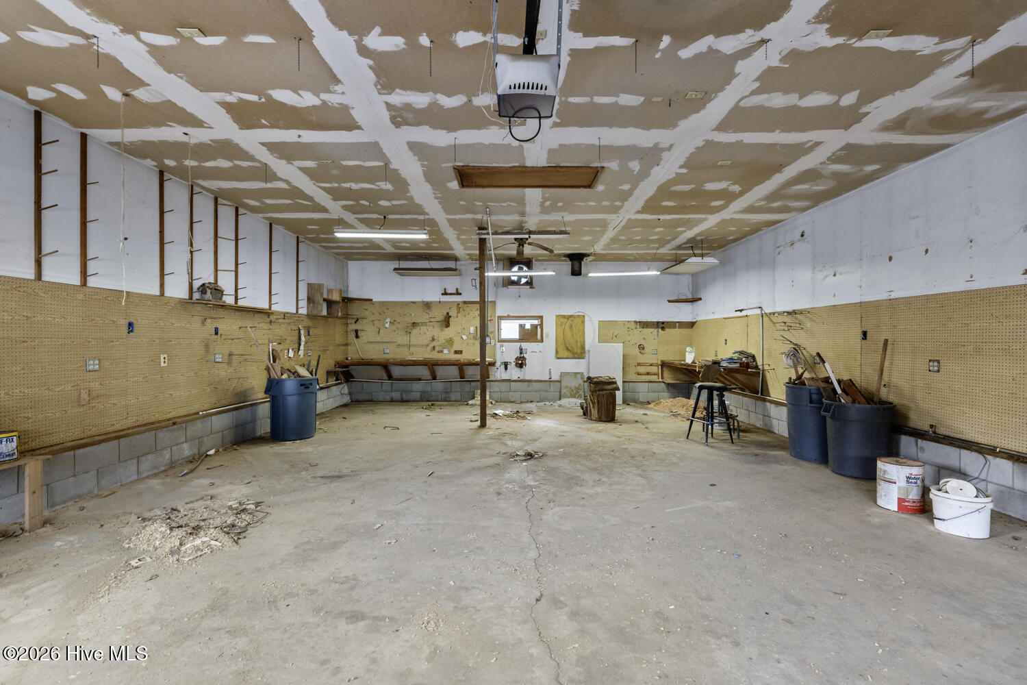 100549586 | Photo 20