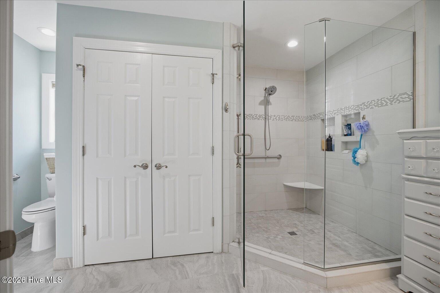 100559309 | Photo 31