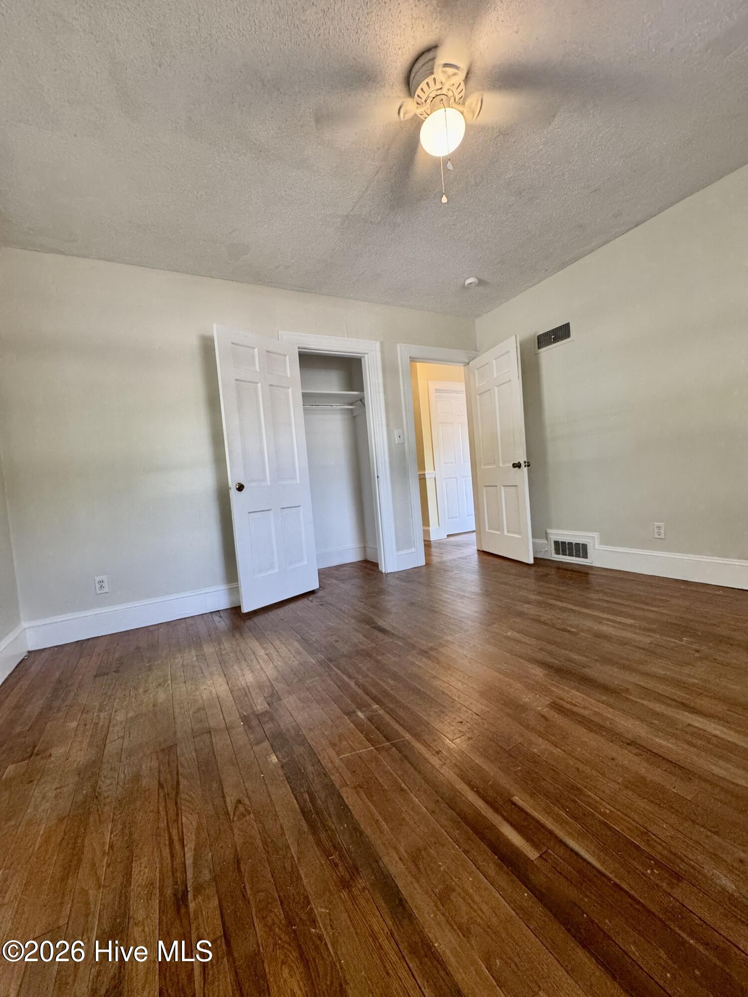 Exterior photo of 1912 E 4th Street, Greenville, NC 27858. MLS: 100586012