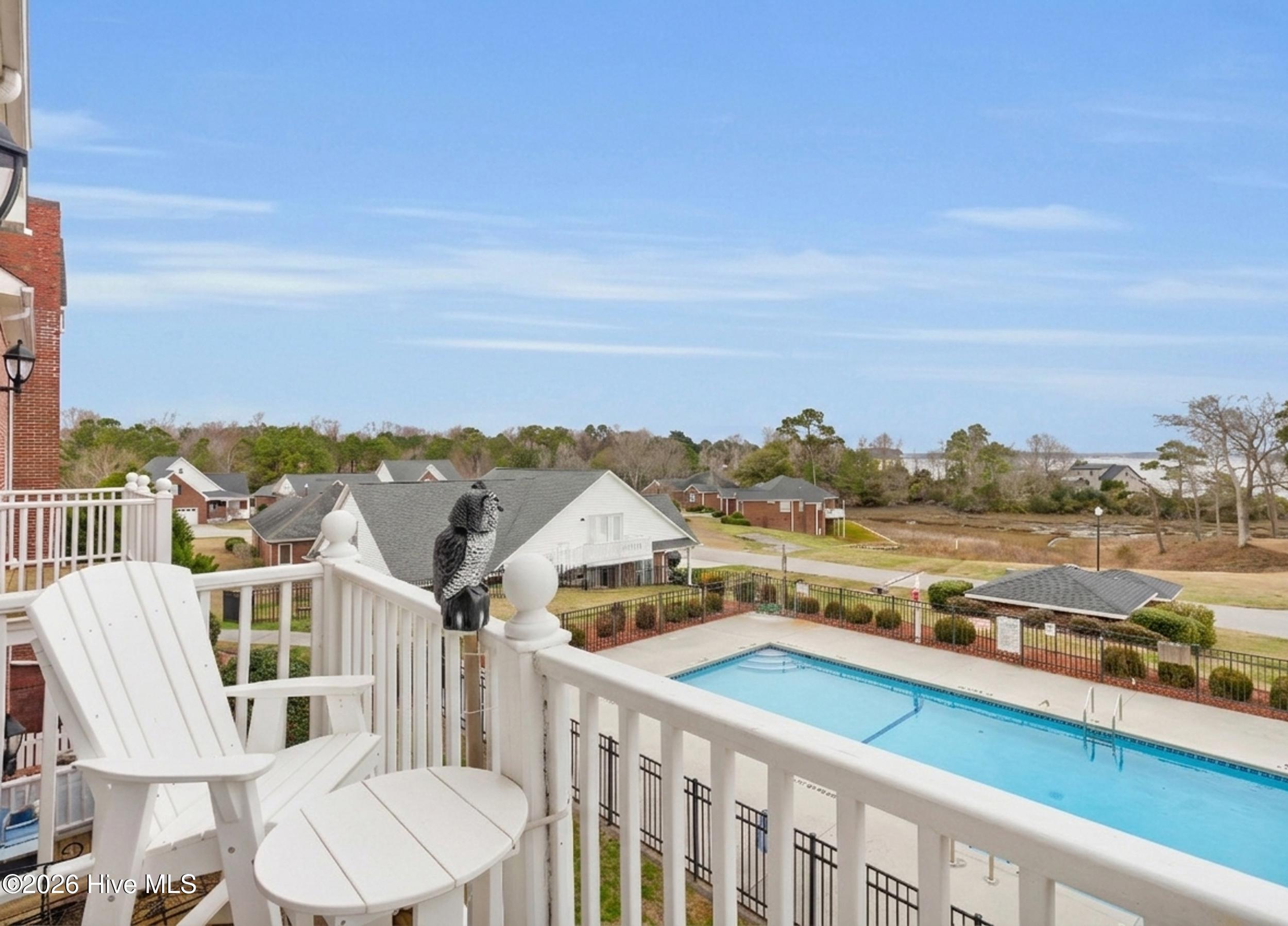 100557933 | Photo 28