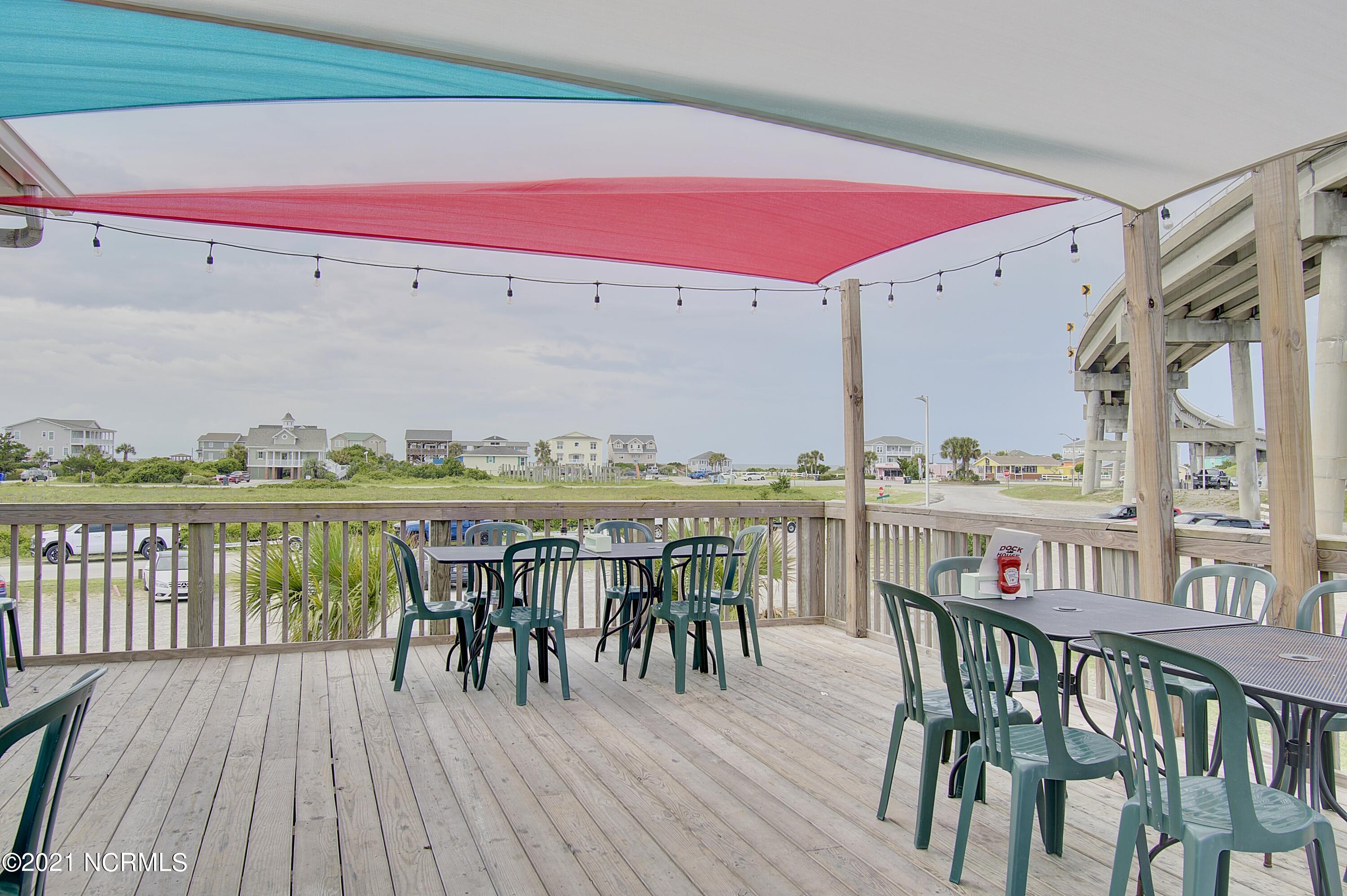 100502162 | Photo 45