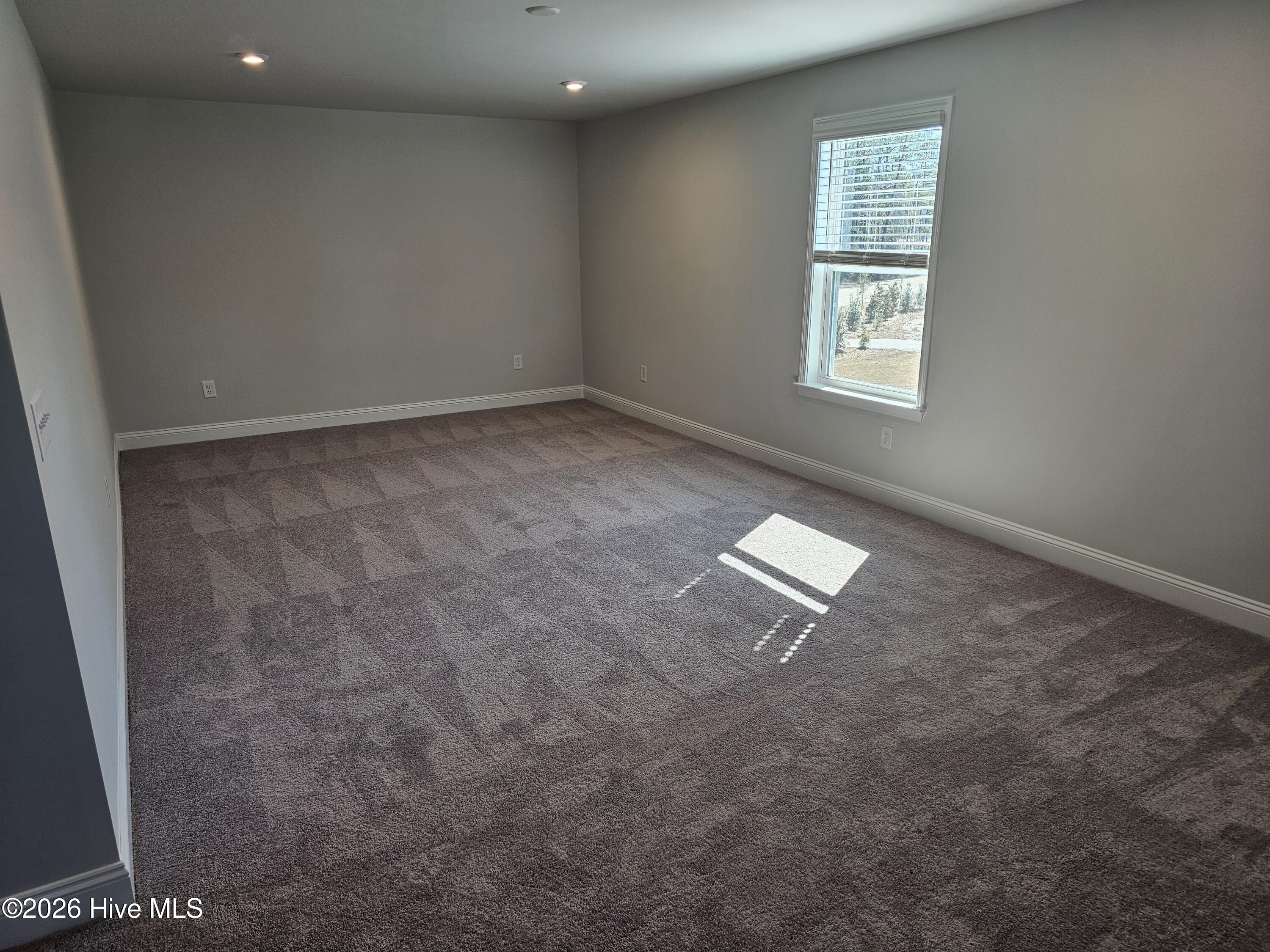 100540603 | Photo 19