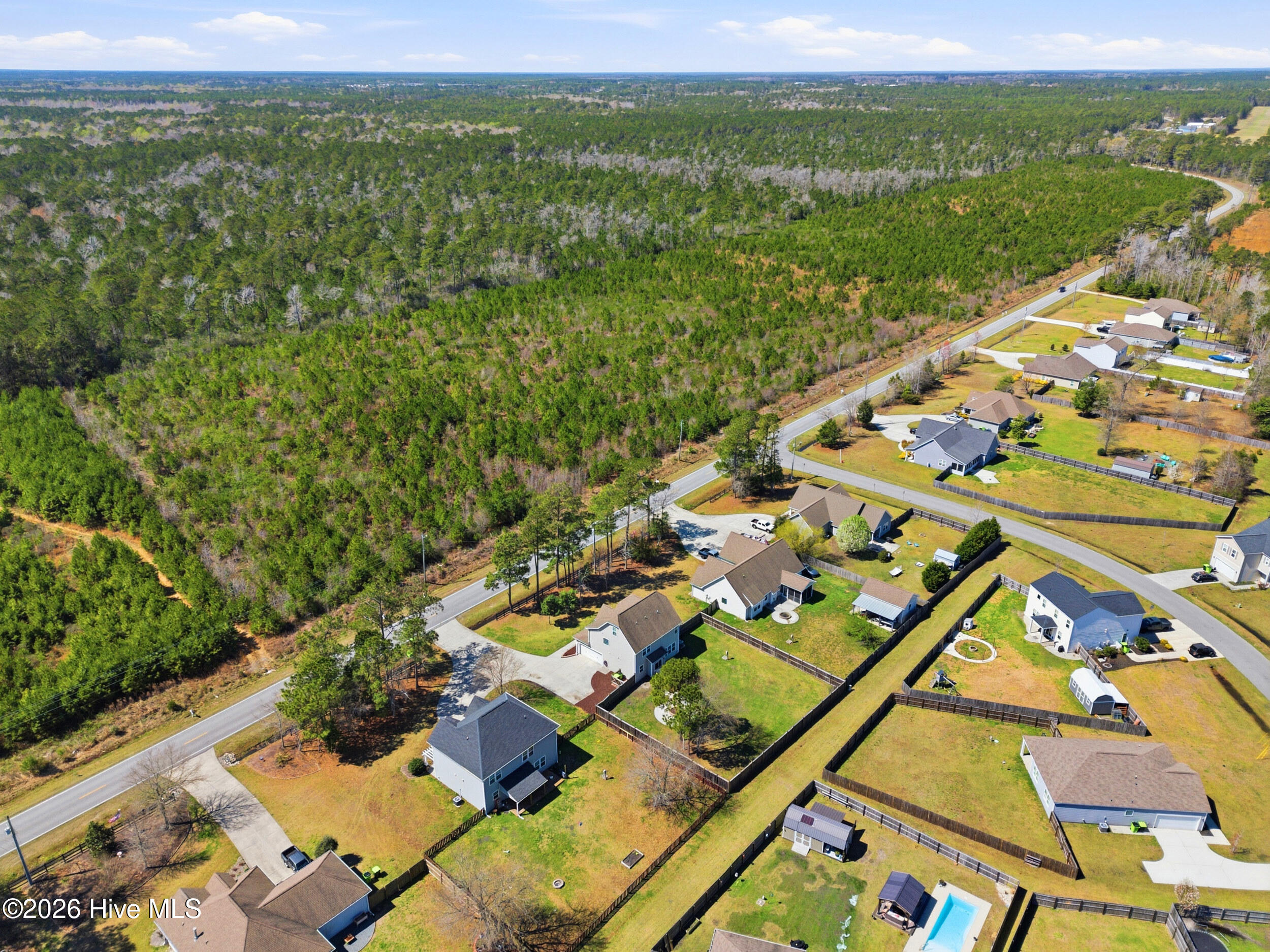 100561174 | Photo 60