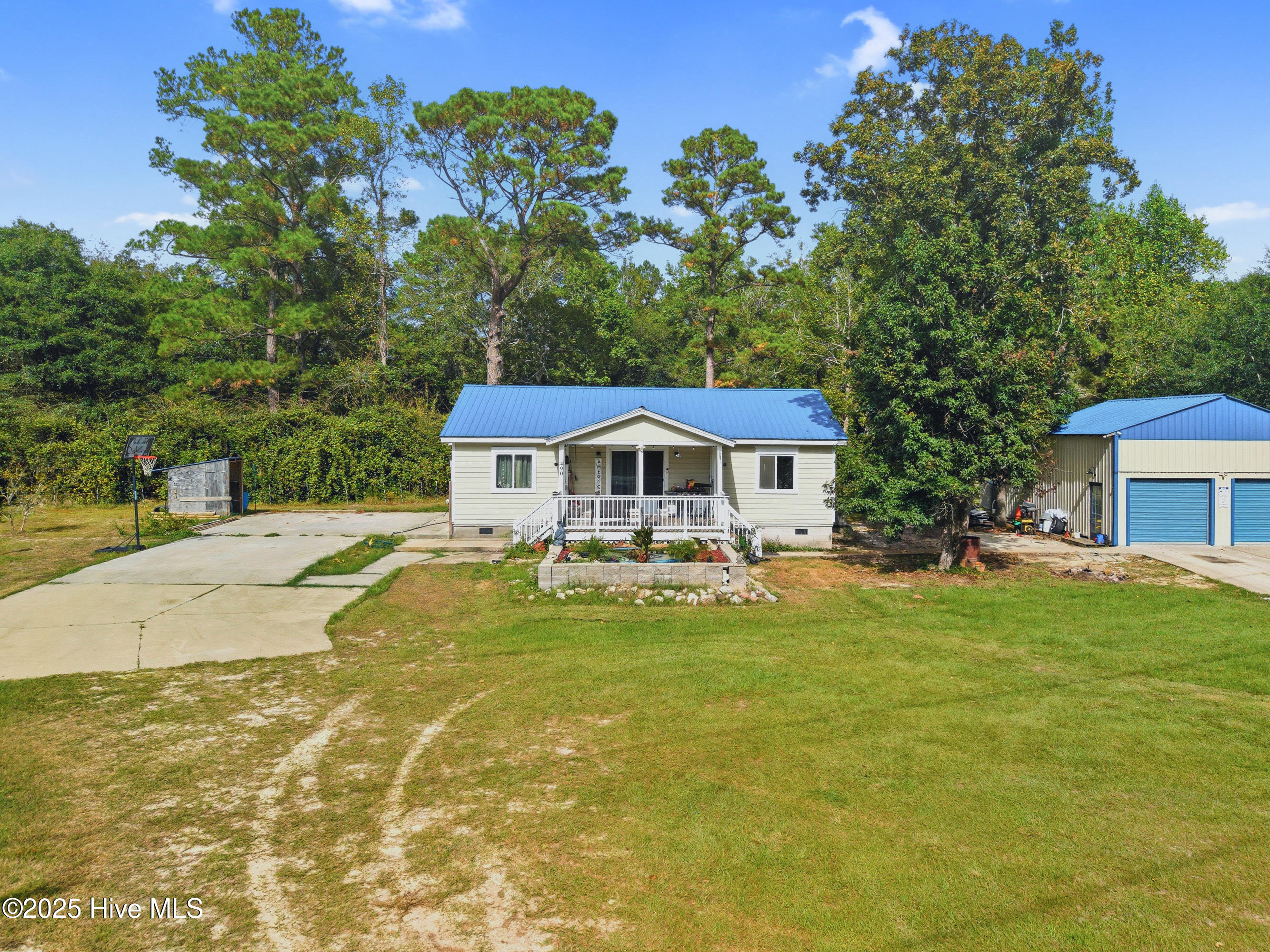 100534083 | Photo 21