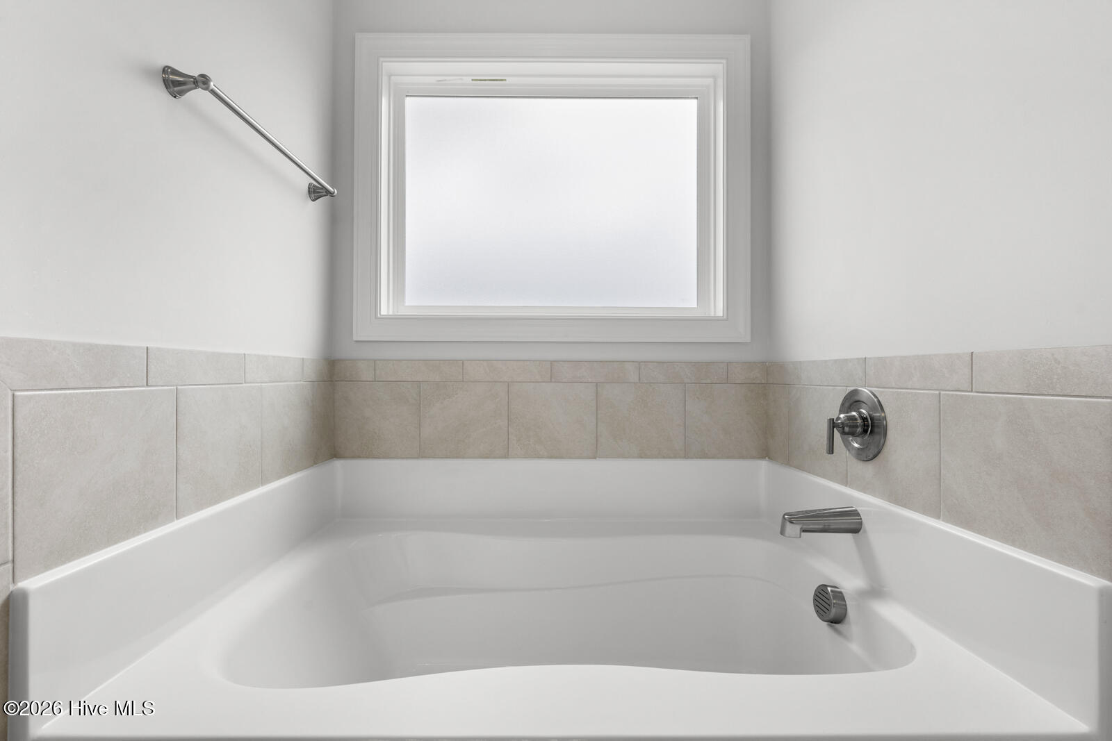 100563799 | Photo 18