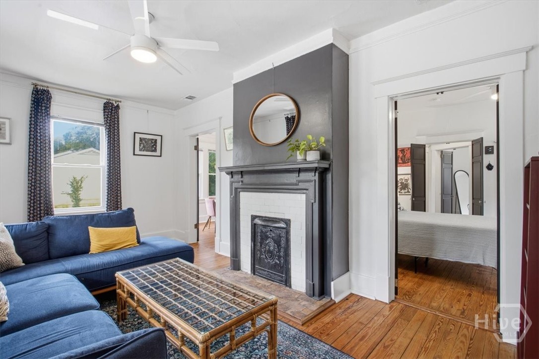 Photo 4 of Single family home for sale at 2142 Vermont Ave, Savannah, GA 31404 | MLS# SA365875 | Listing updated on 2026-10-08