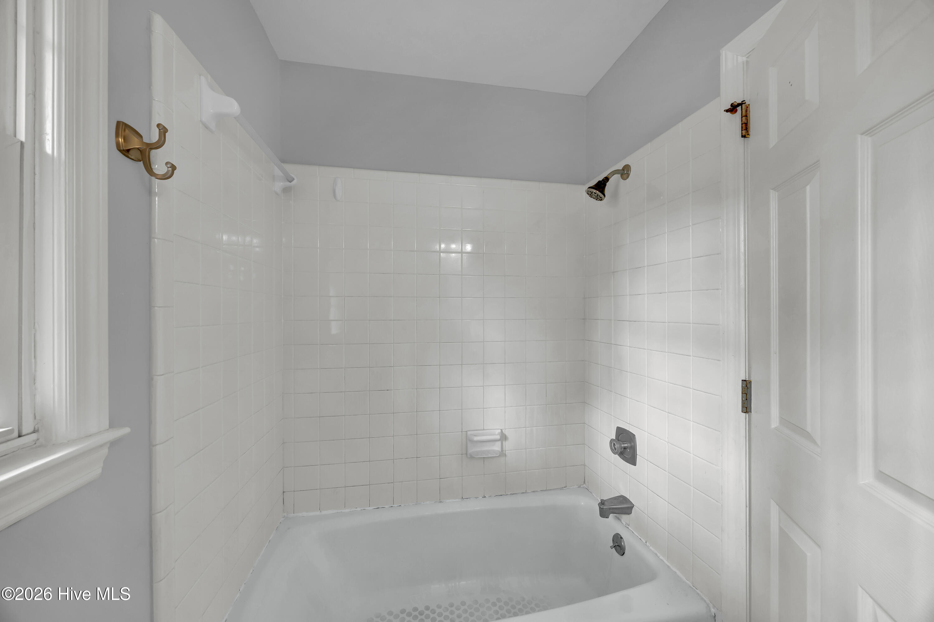 100563507 | Photo 26