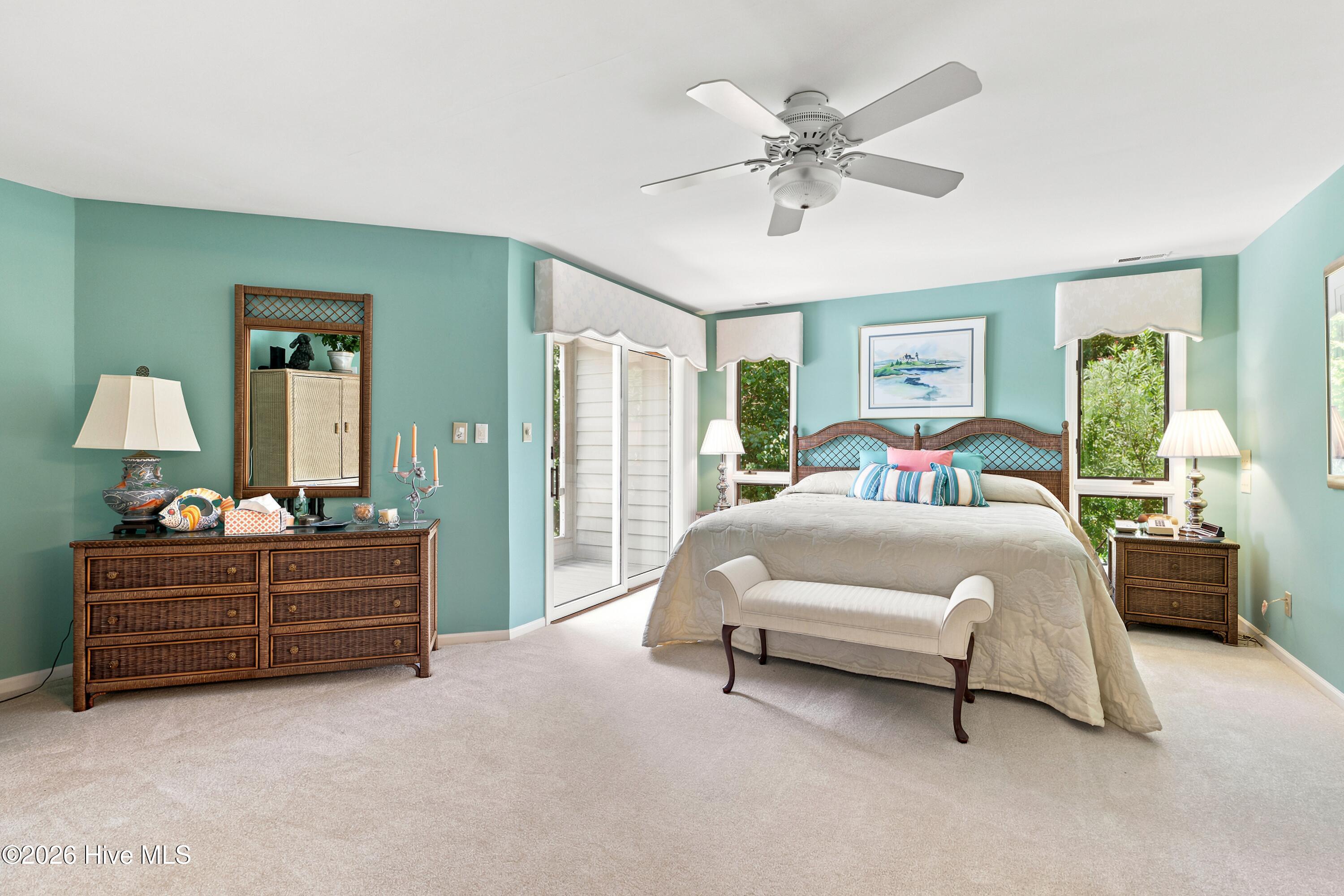 286 Oakleaf Drive,Pine Knoll Shores