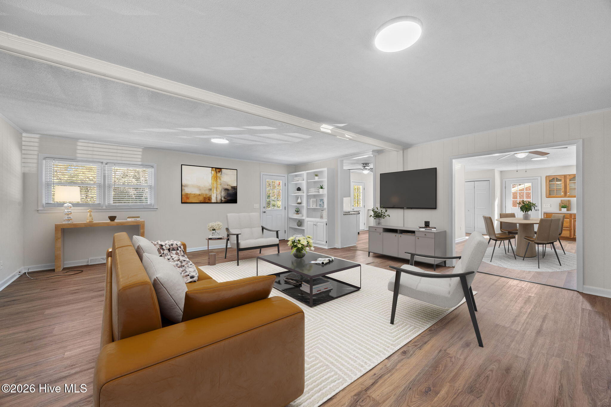 100540435 | Photo 14