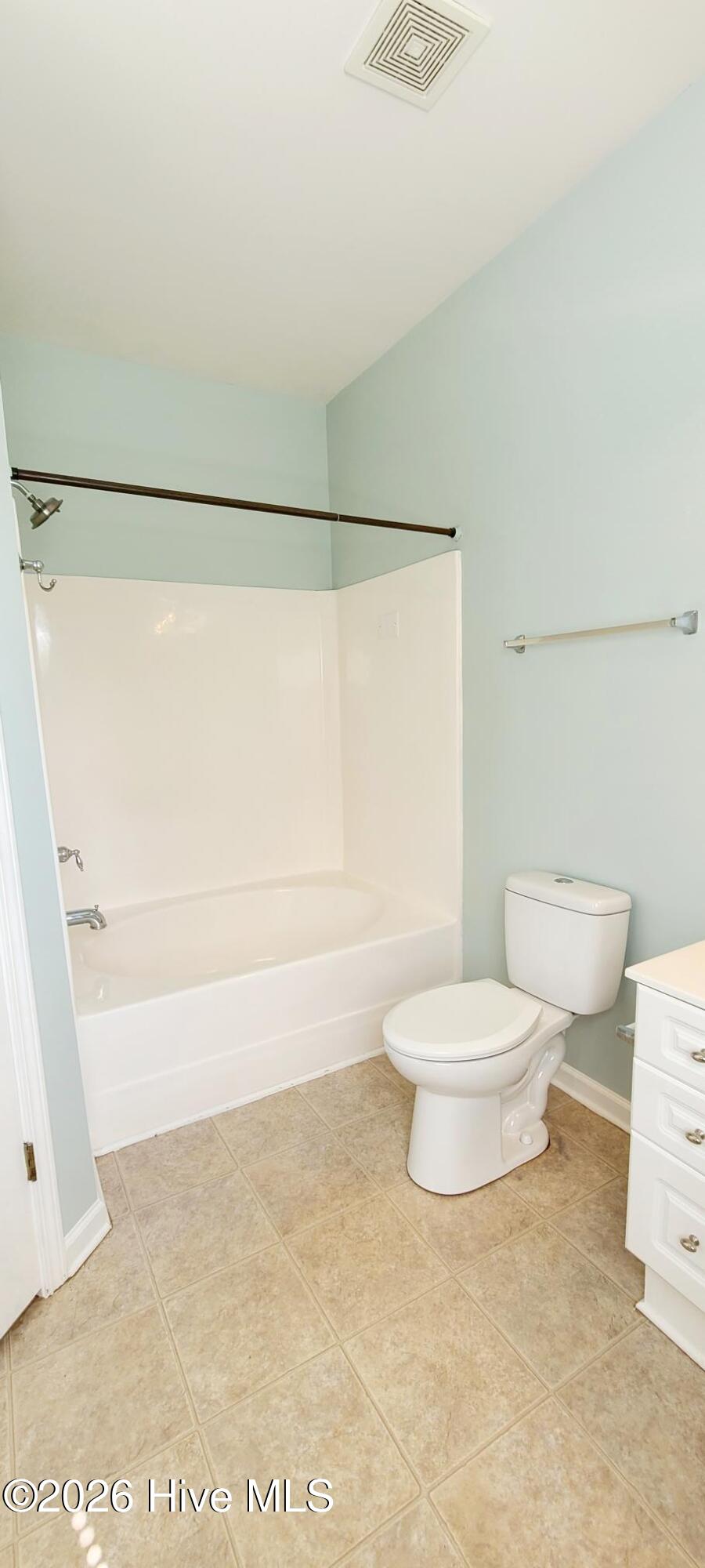 100565978 | Photo 11