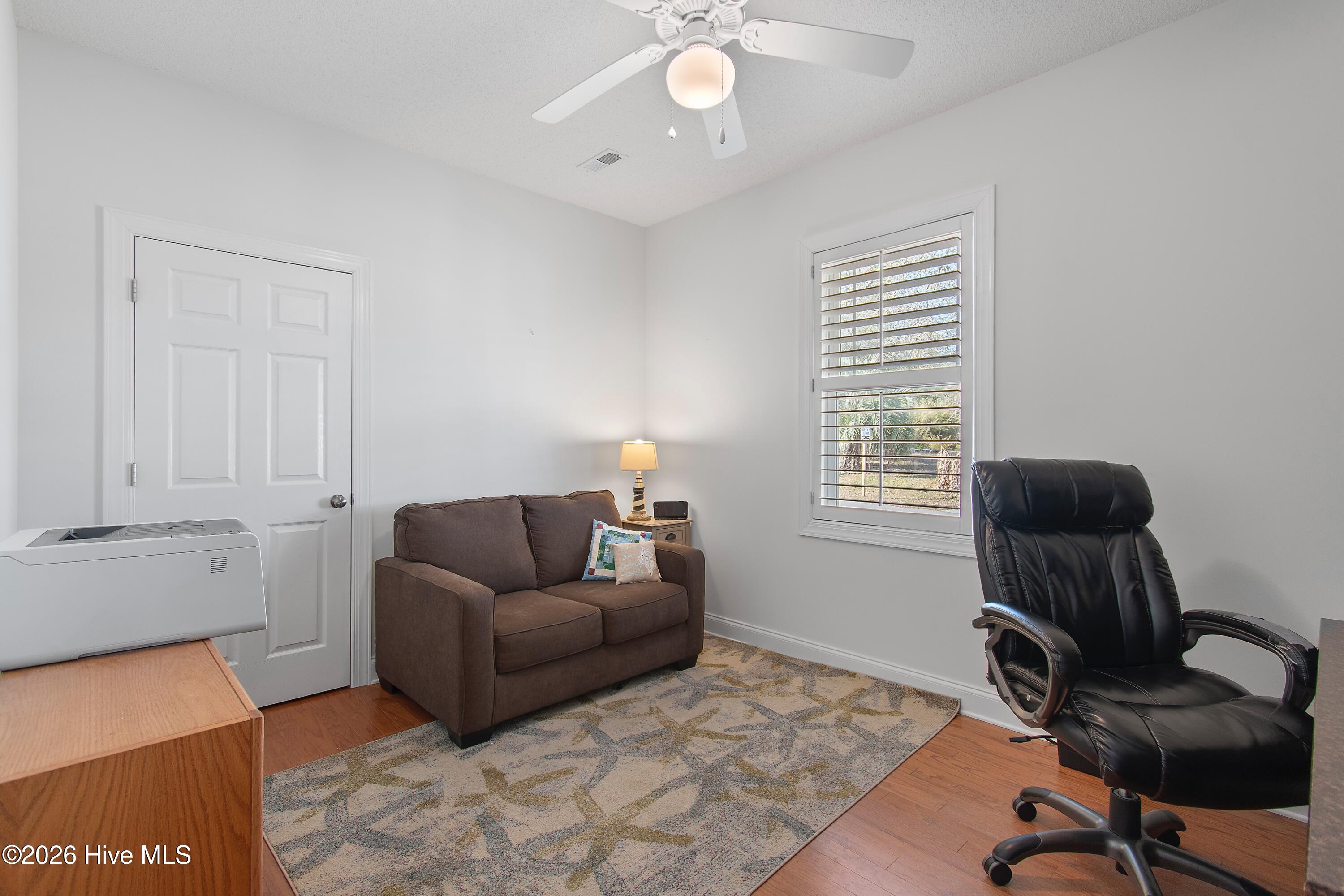 100552486 | Photo 33