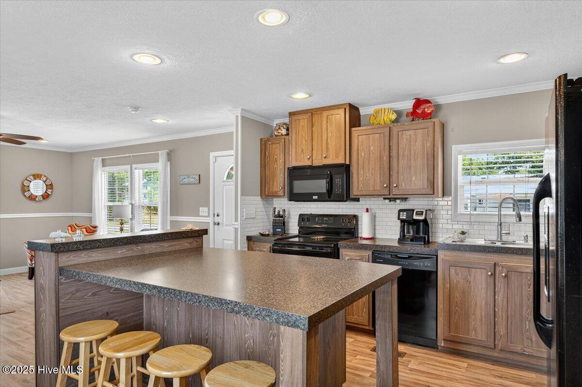 100517576 | Photo 15