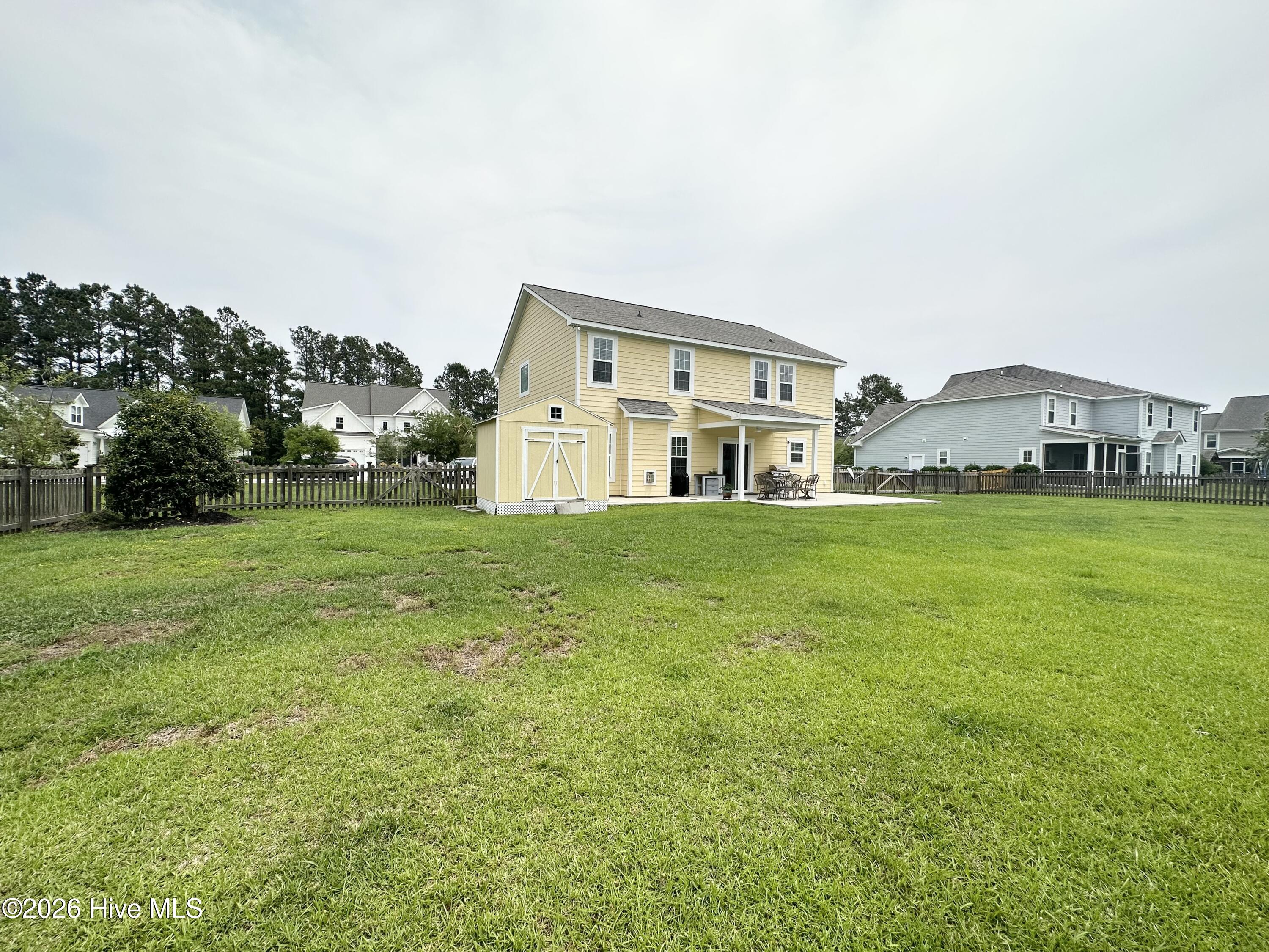 100563138 | Photo 34