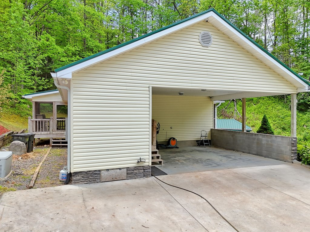 522 Fred Amos Road, Murphy, NC 28906 Listing Photo  28