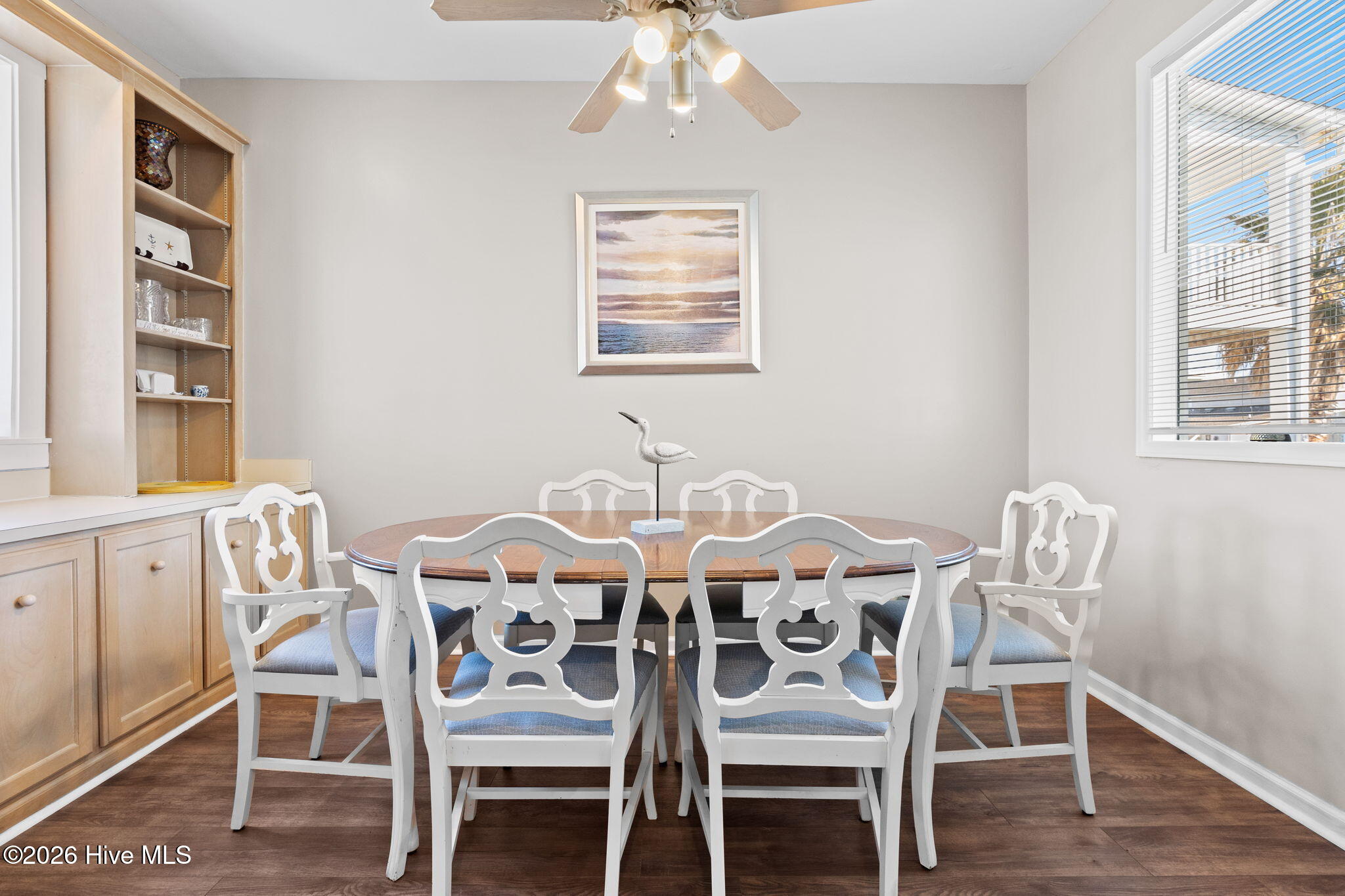 100553073 | Photo 12