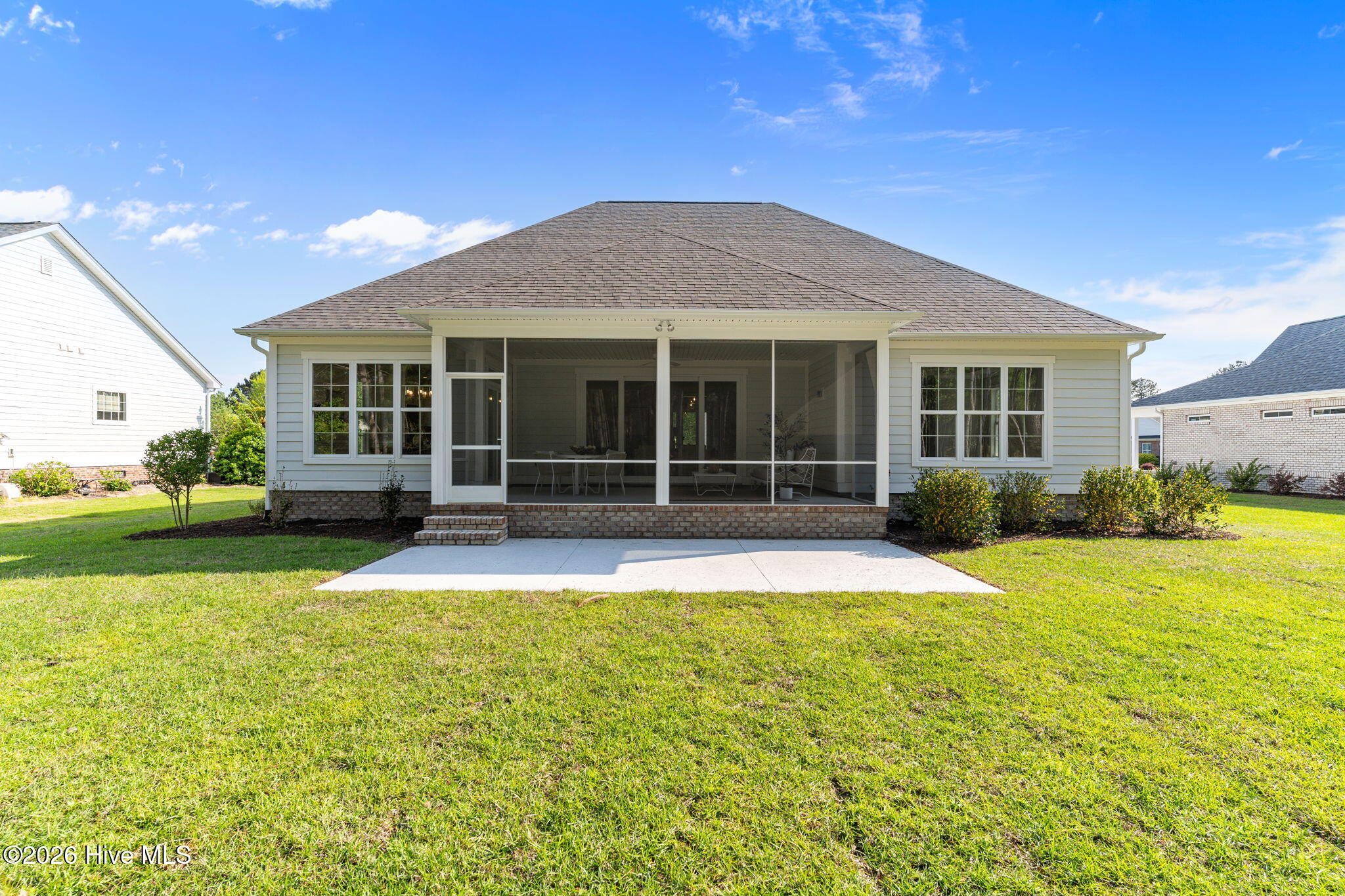 100554681 | Photo 41