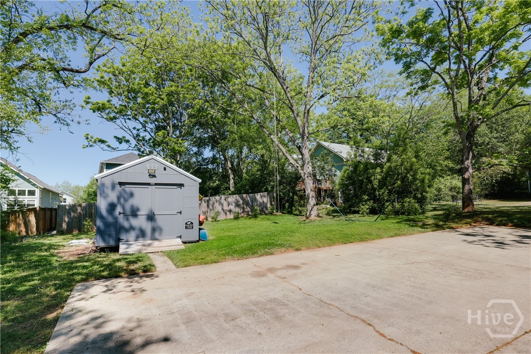 185 First Street