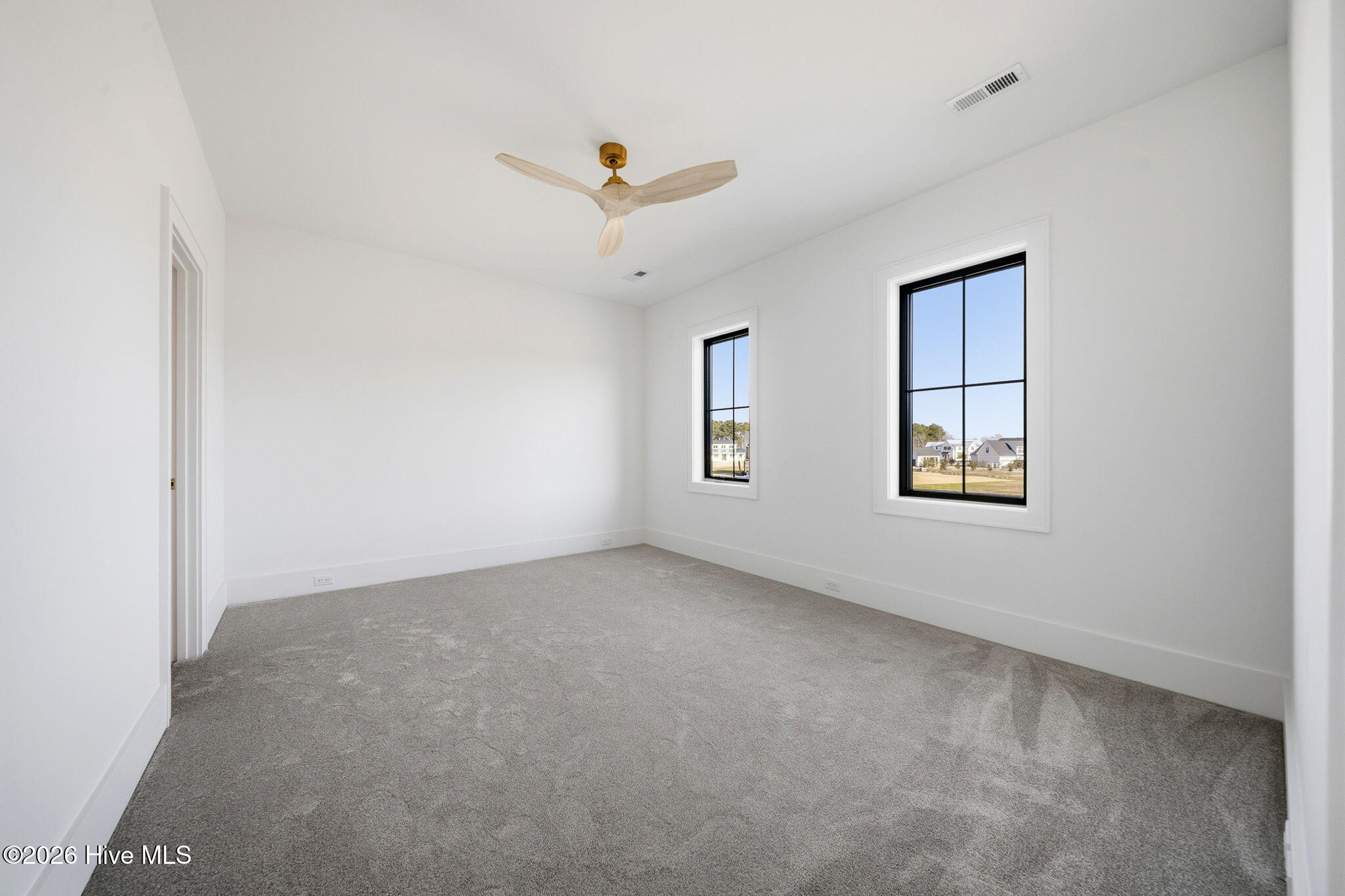 100500065 | Photo 56