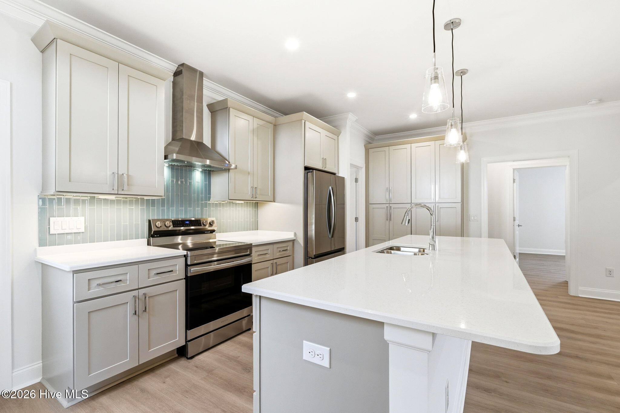 100565030 | Photo 17