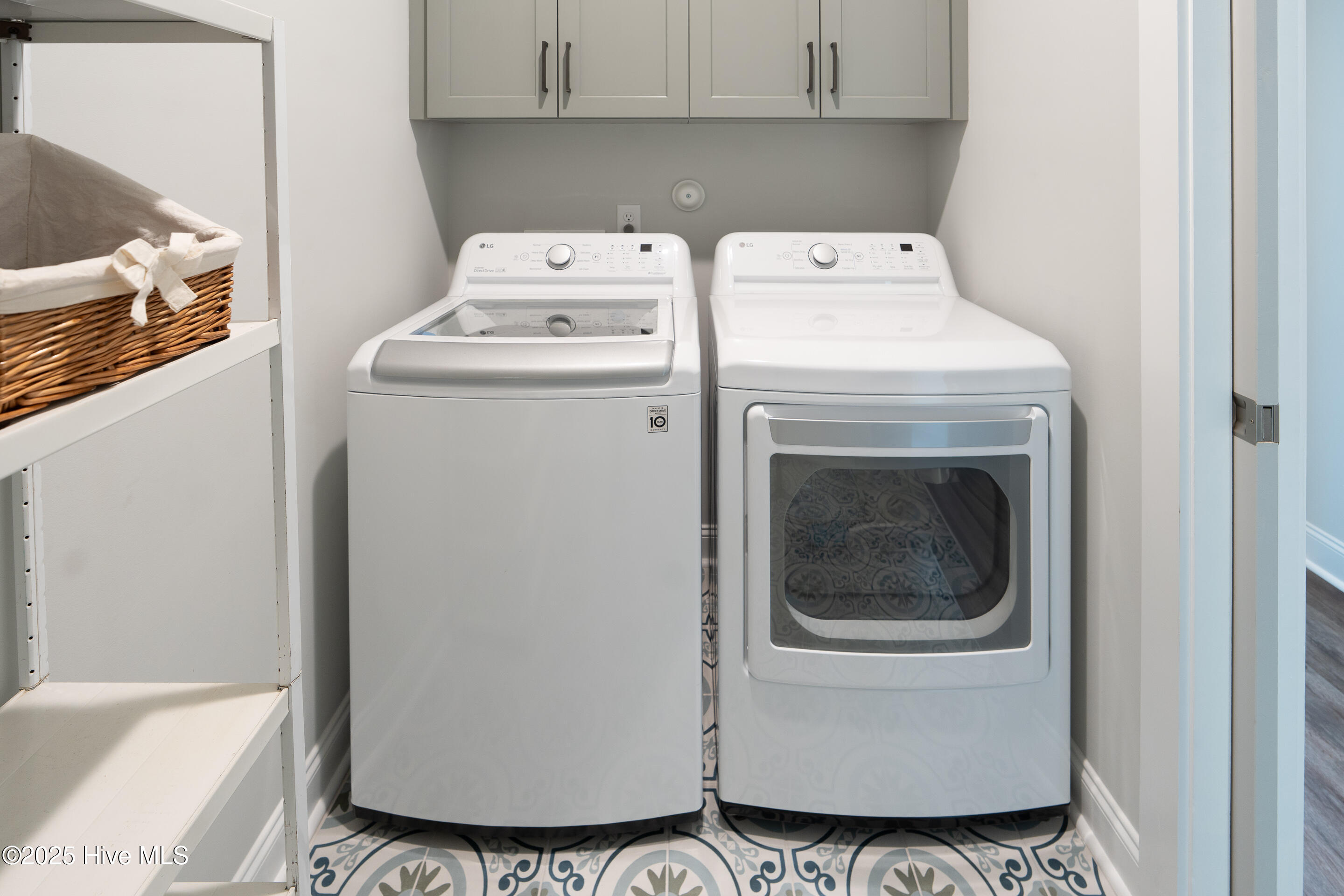 100516528 | Photo 42