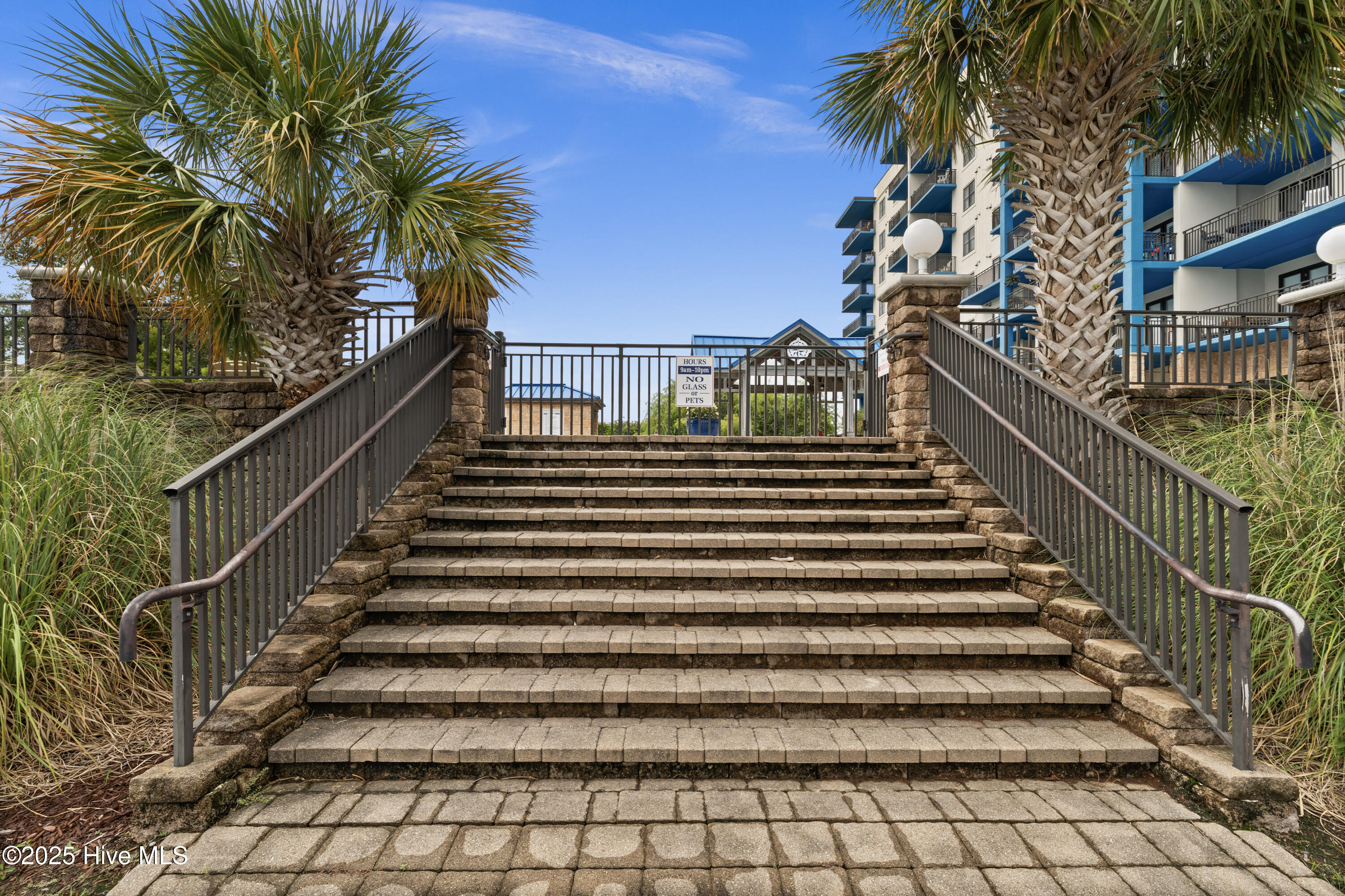 4425 Arendell Street 609,Morehead City