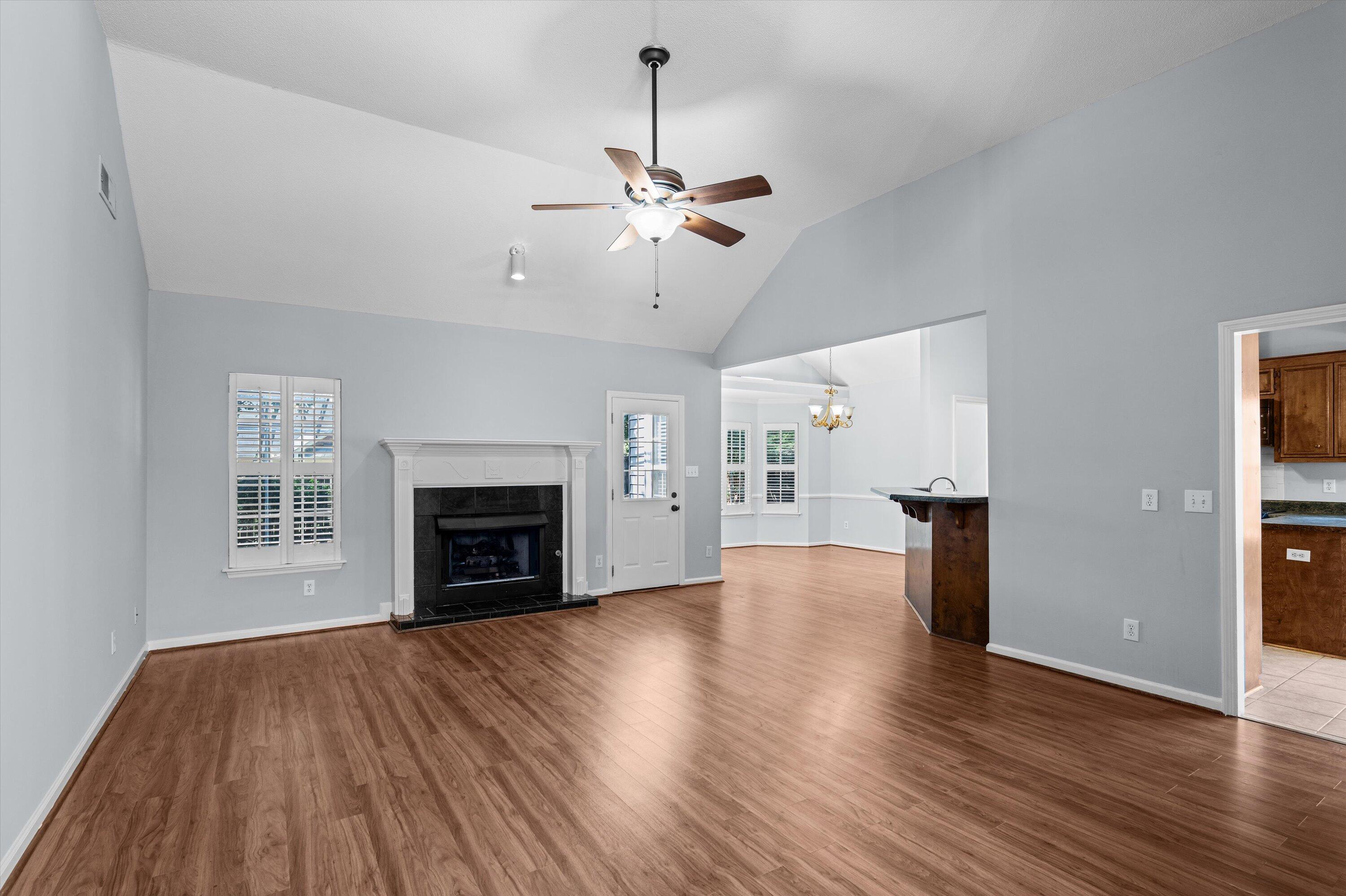 604 Barberry-EvansRealEstateGroup7