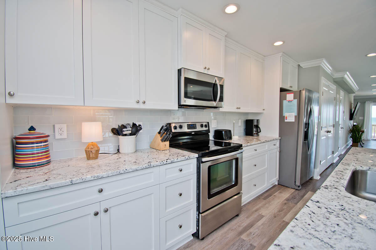 100528941 | Photo 12