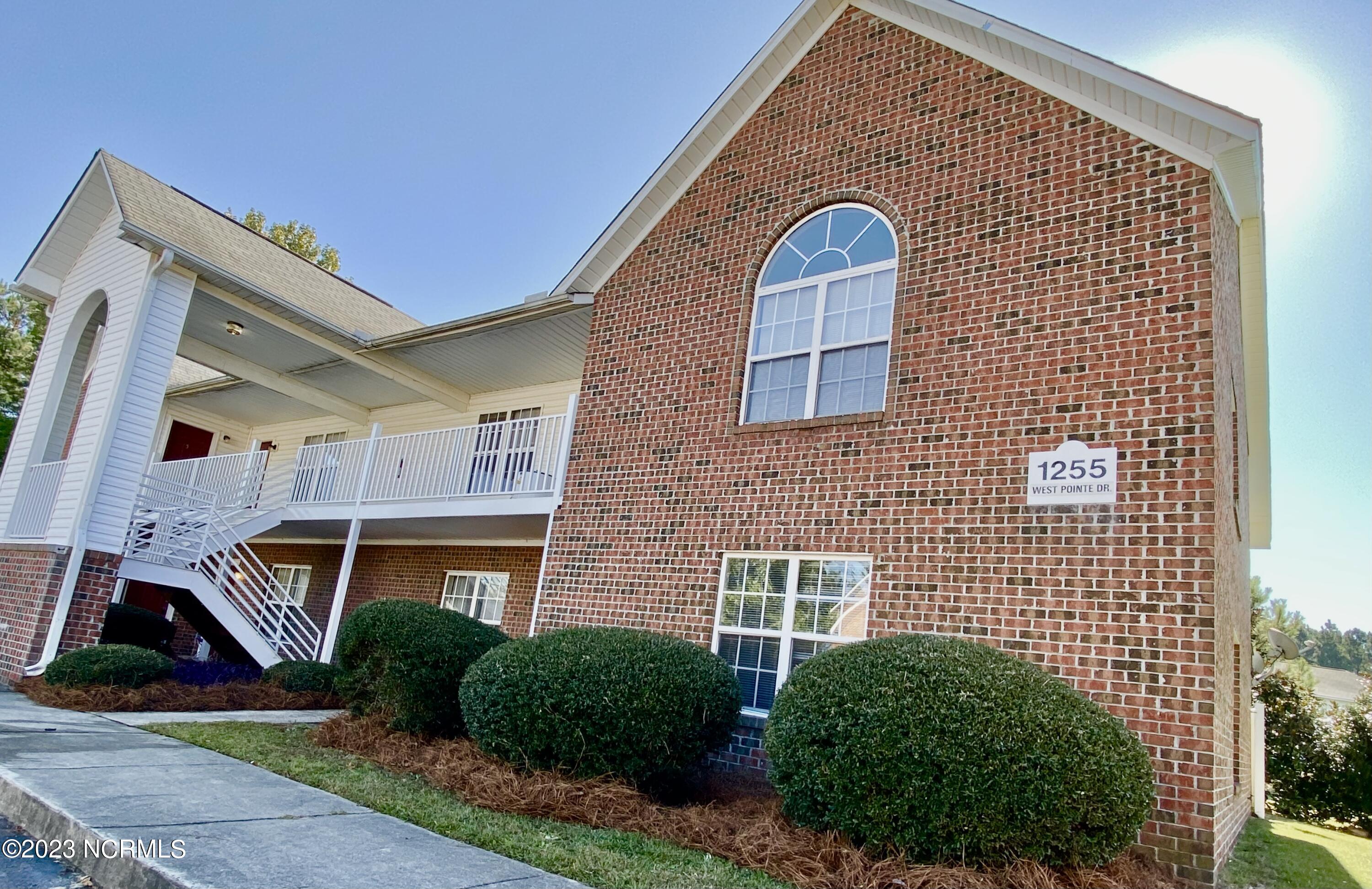 1247 Westpointe, Greenville, North Carolina, 1 Bedroom Bedrooms, 3 Rooms Rooms,1 BathroomBathrooms,Apartment,For sale,Westpointe,100412053