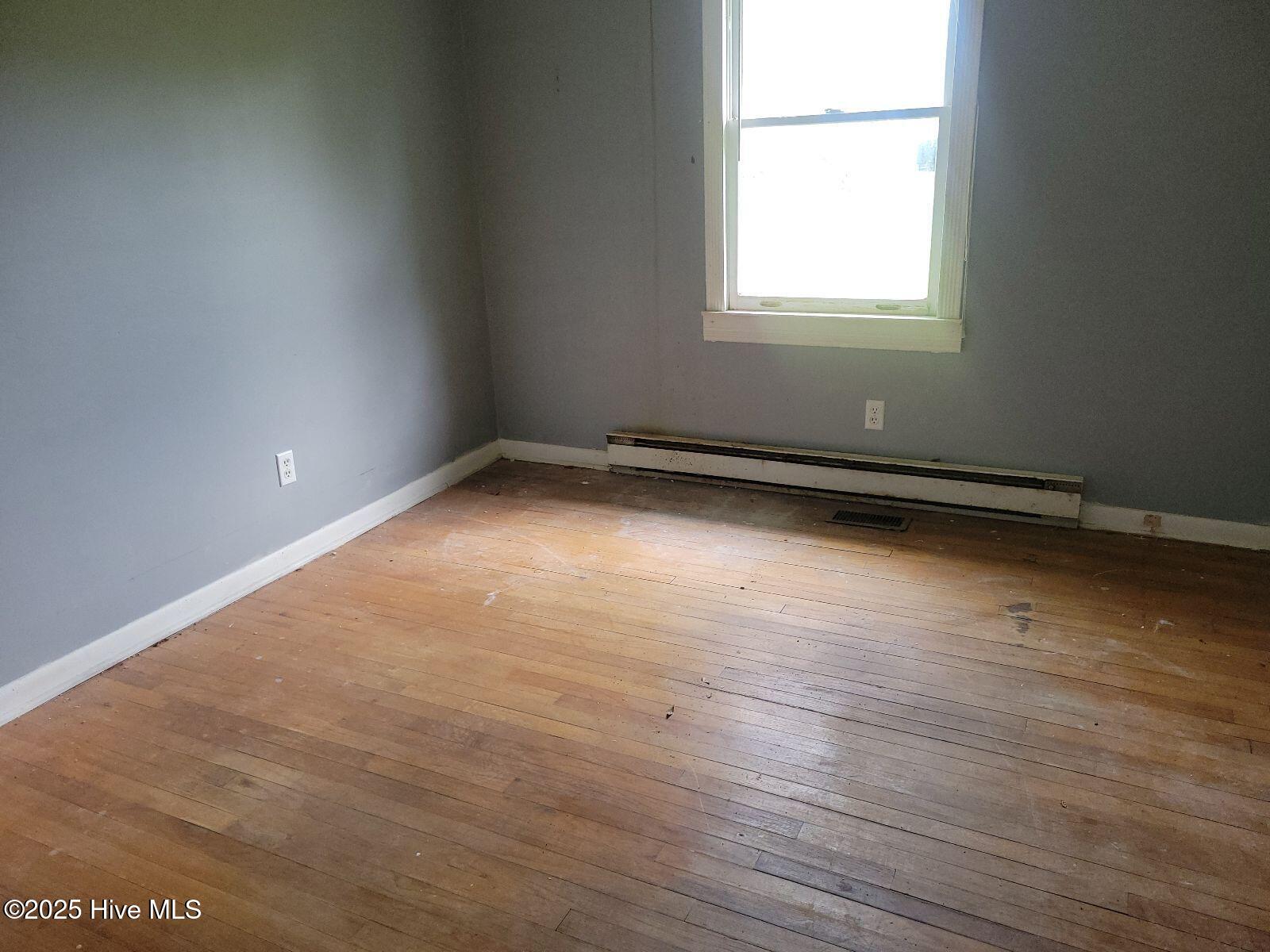 100555474 | Photo 10