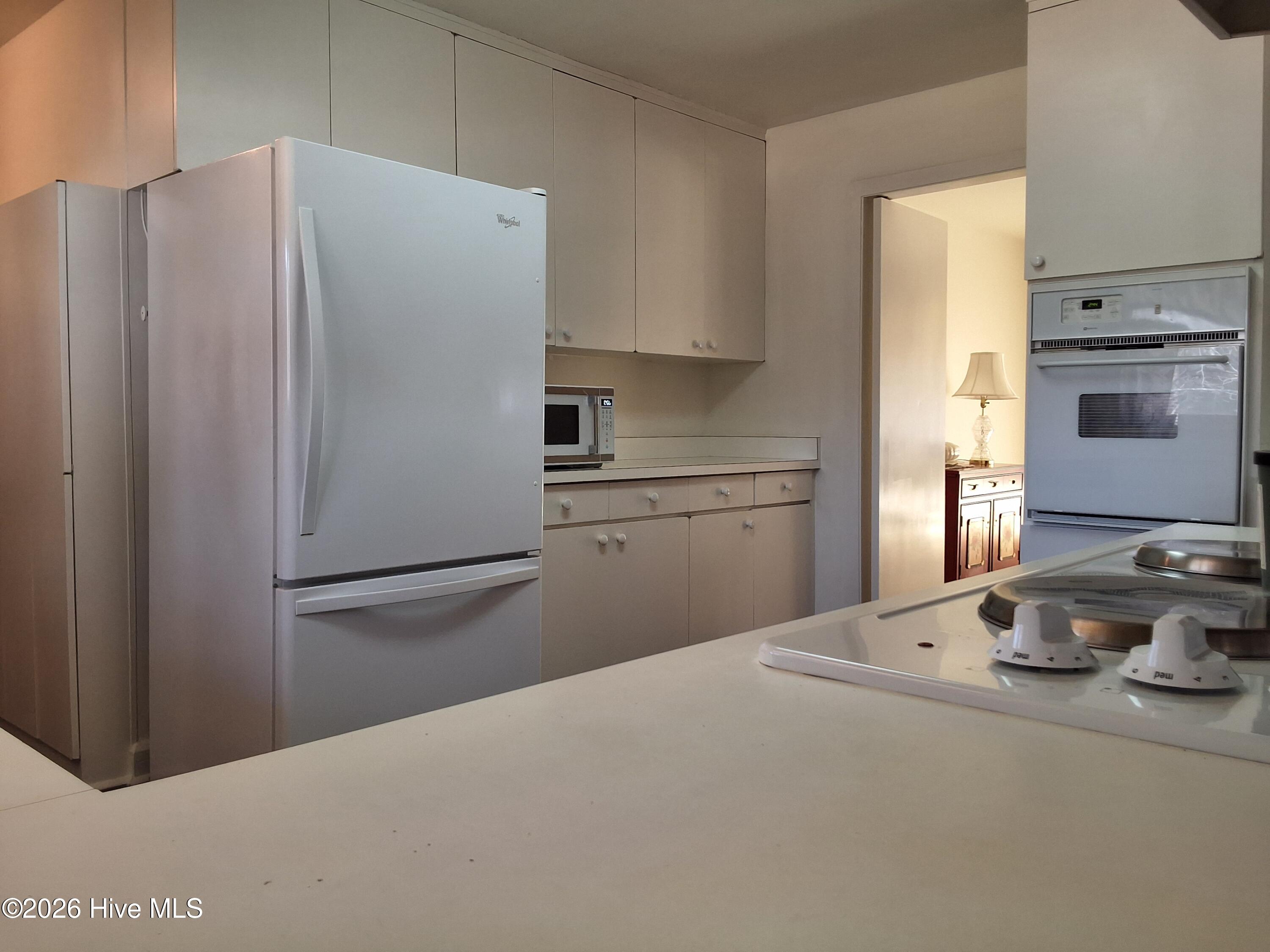 100554569 | Photo 40