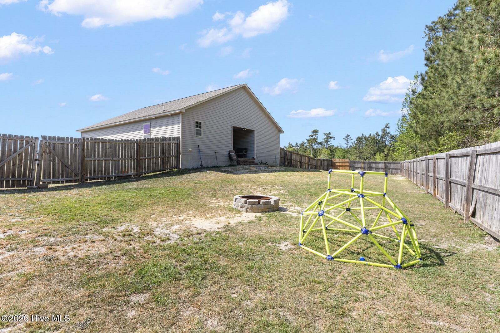 100567907 | Photo 22