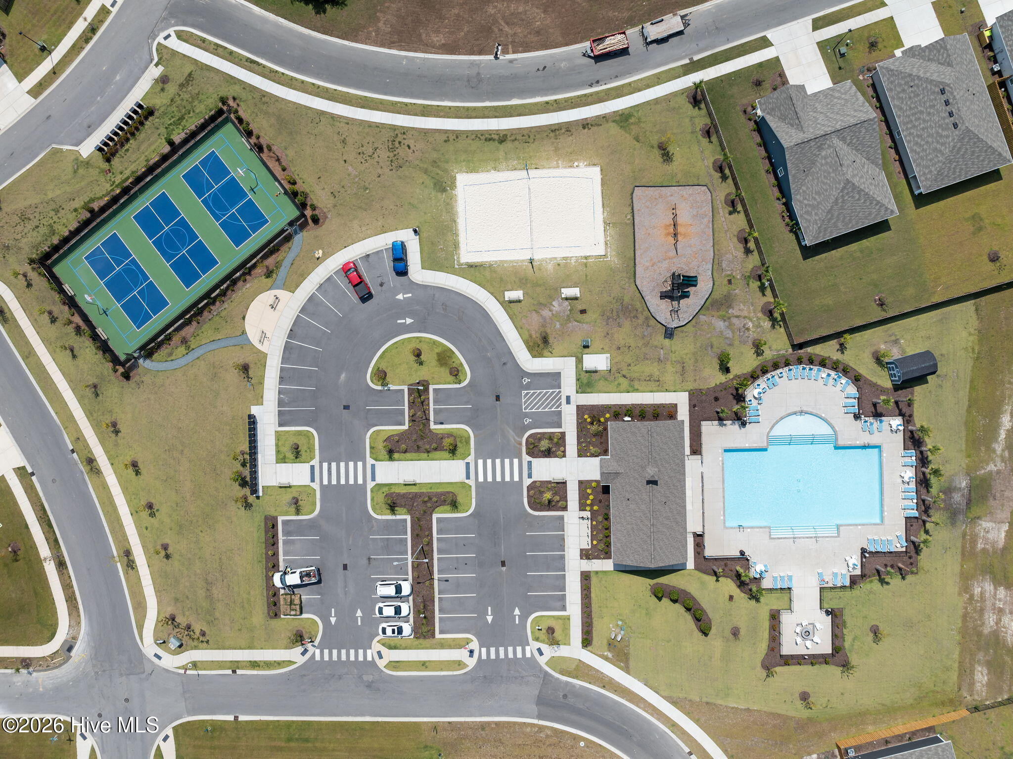 100555657 | Photo 46