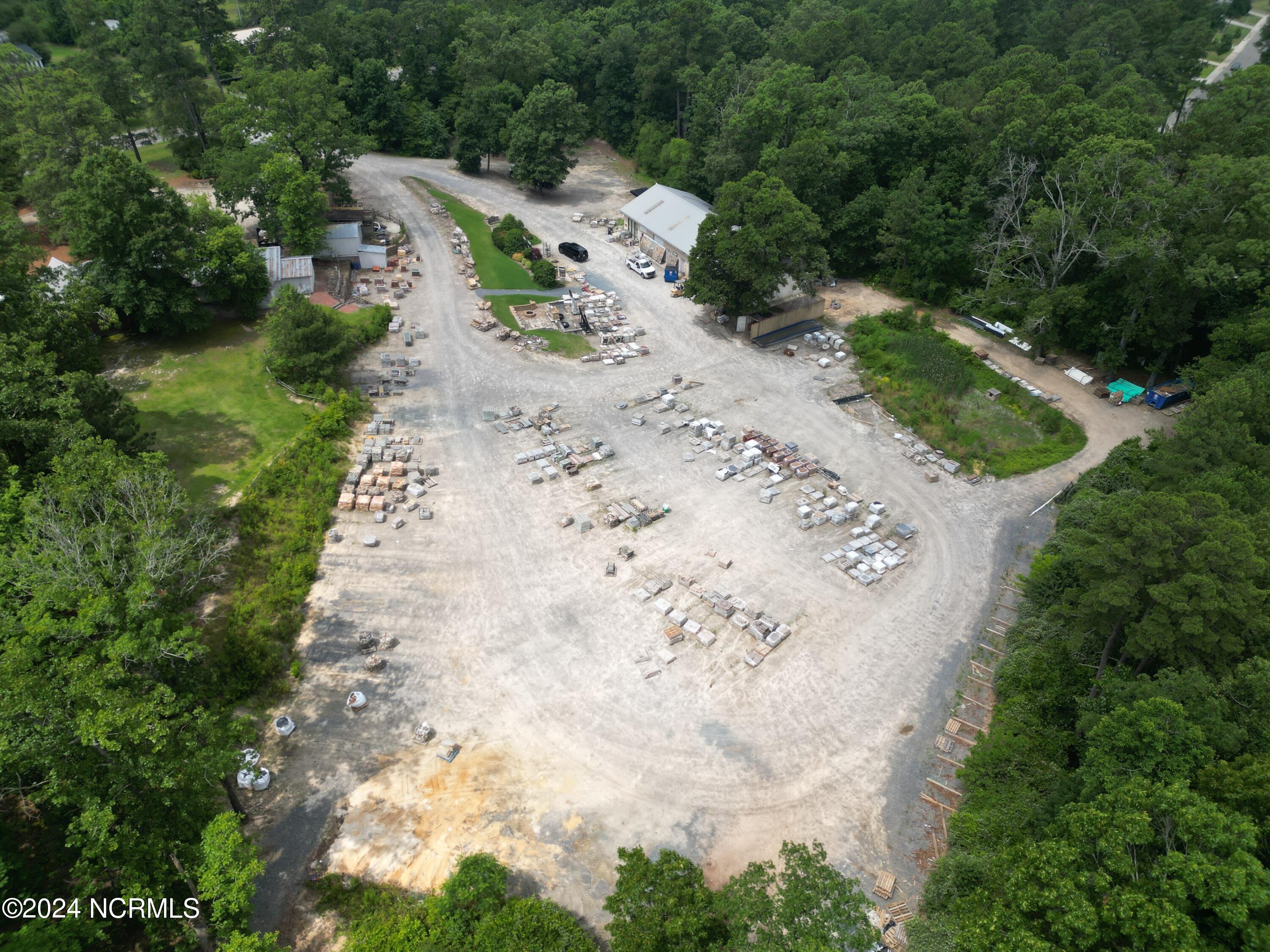 10327 Nc Hwy 211, Aberdeen, NC, 28315