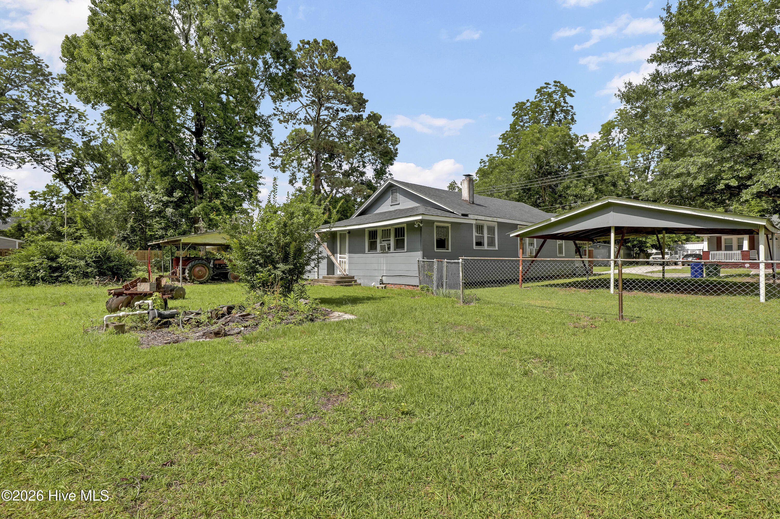 100558048 | Photo 19