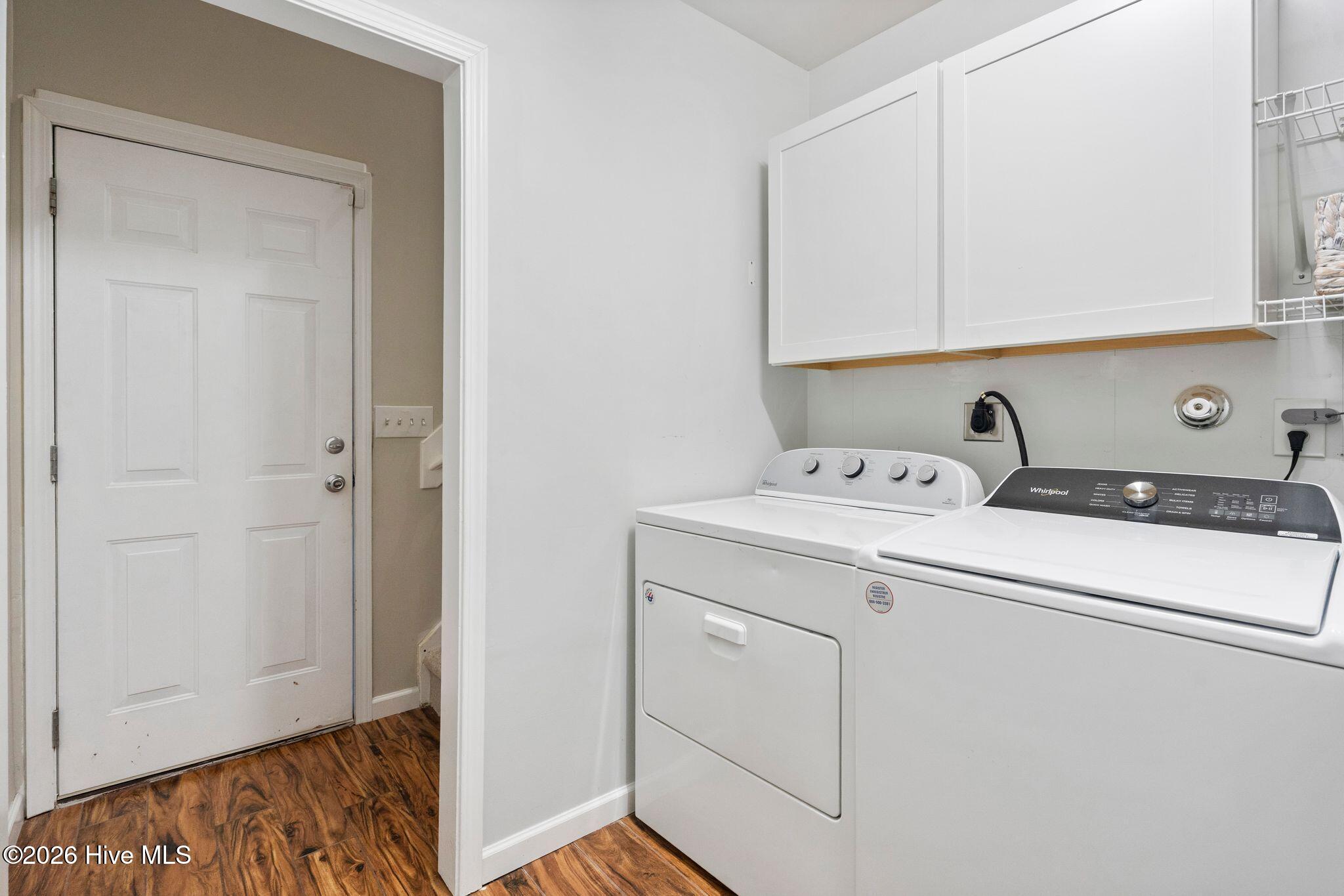 100557294 | Photo 33