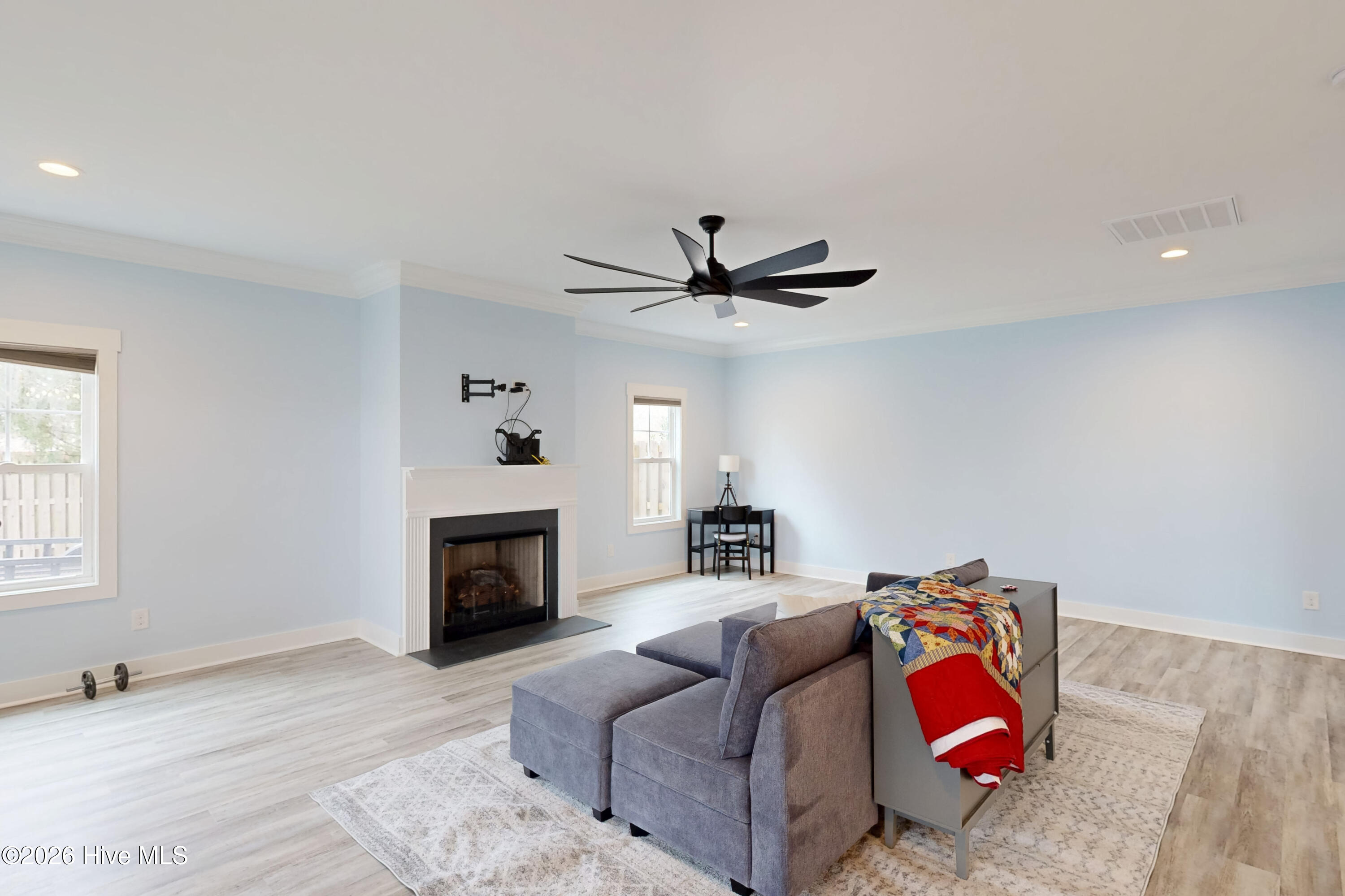 100557107 | Photo 22