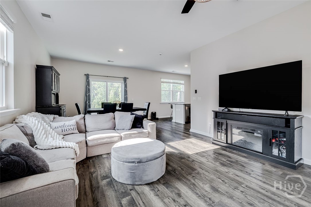 73 Knotty Court, Richmond Hill, GA, 31324