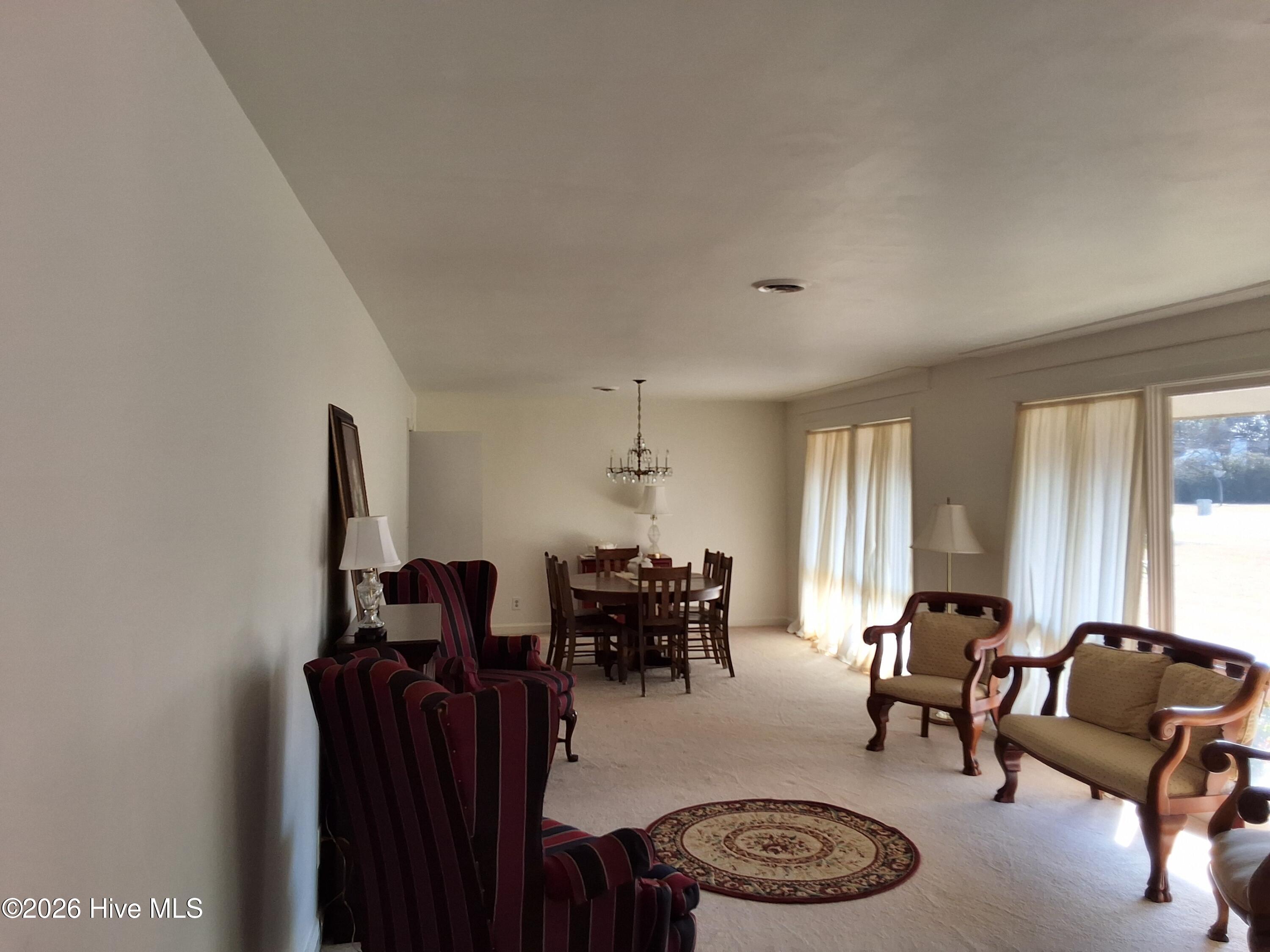 100554569 | Photo 10