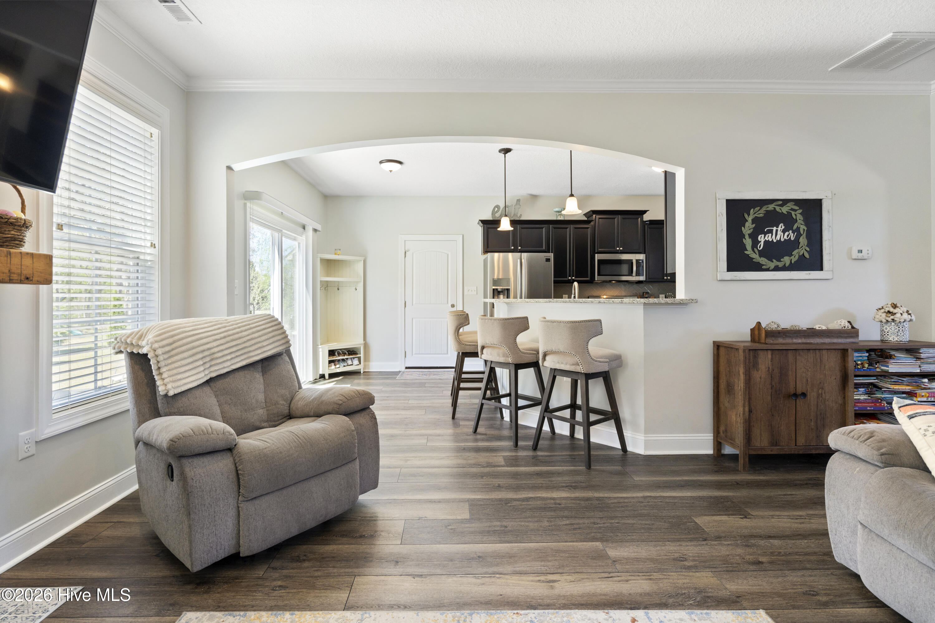 100564878 | Photo 15